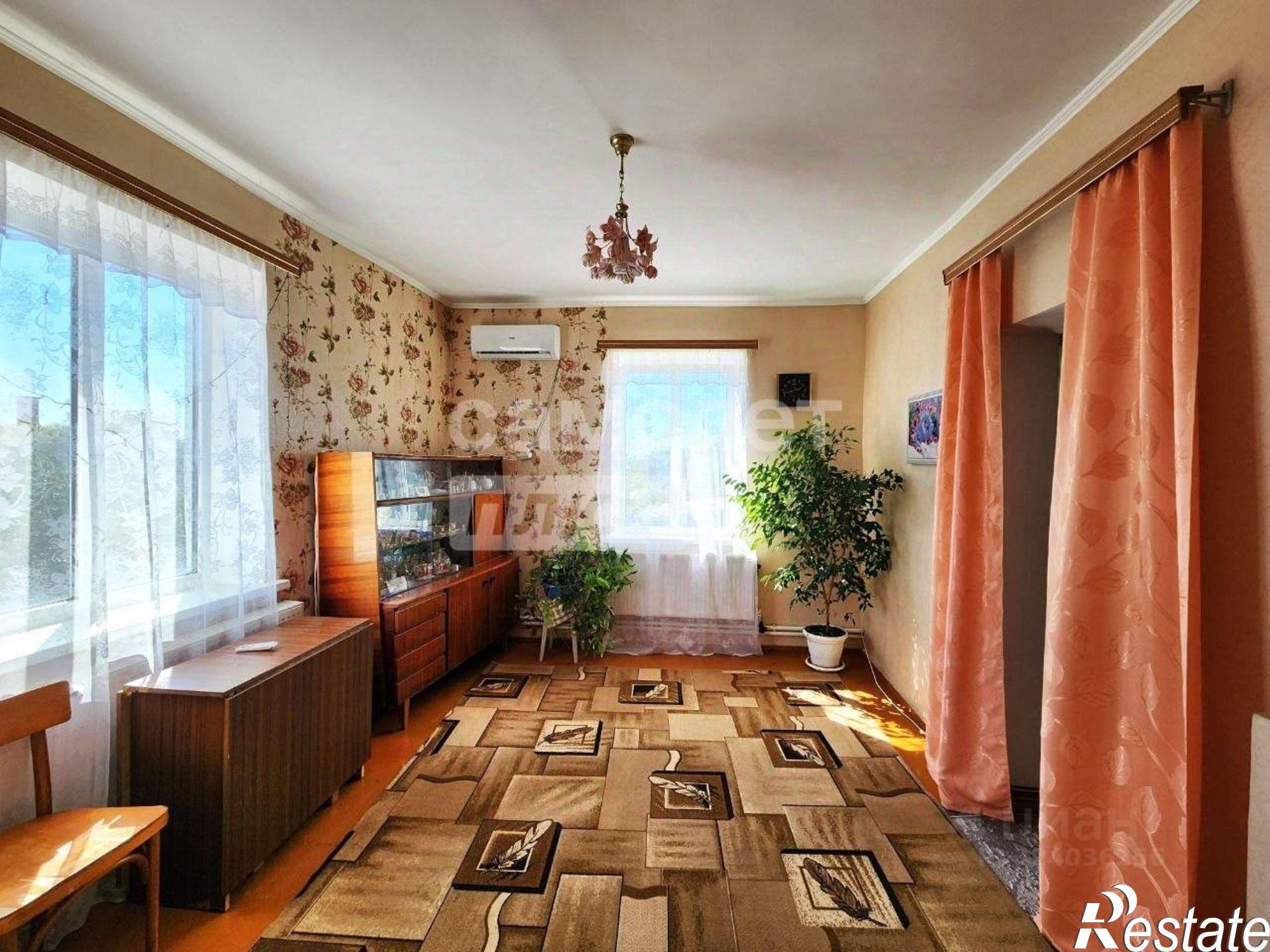 Купить квартиру за 2 450 000 рублей на Брюховецкий район