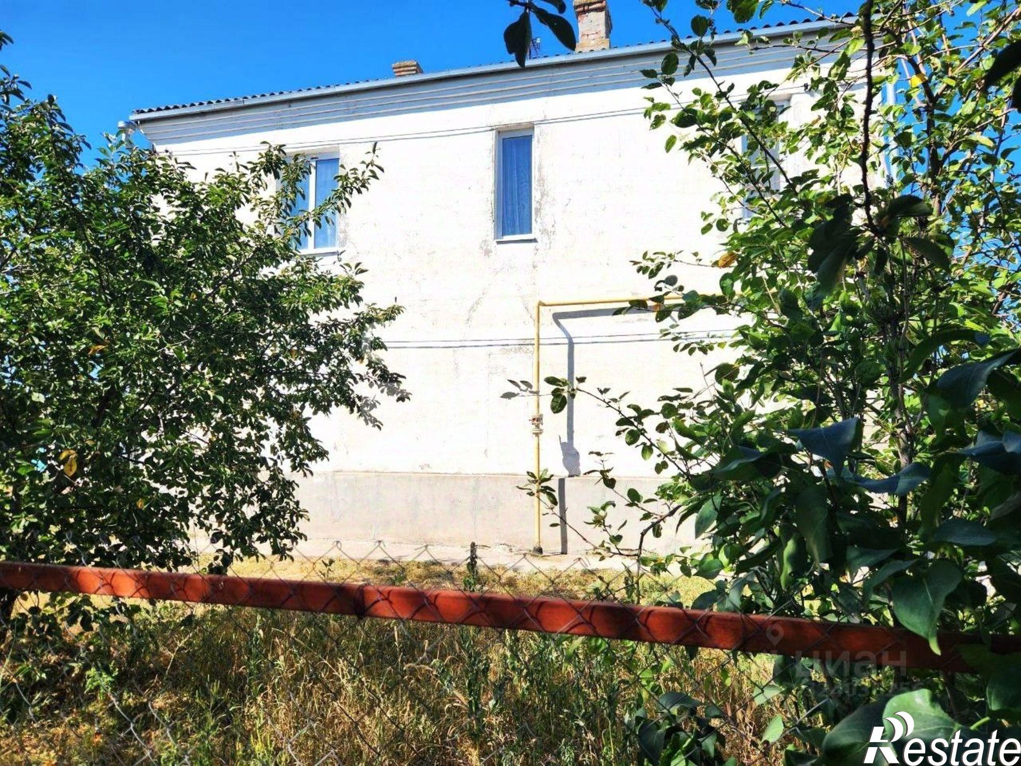 Купить квартиру за 2 450 000 рублей на Брюховецкий район