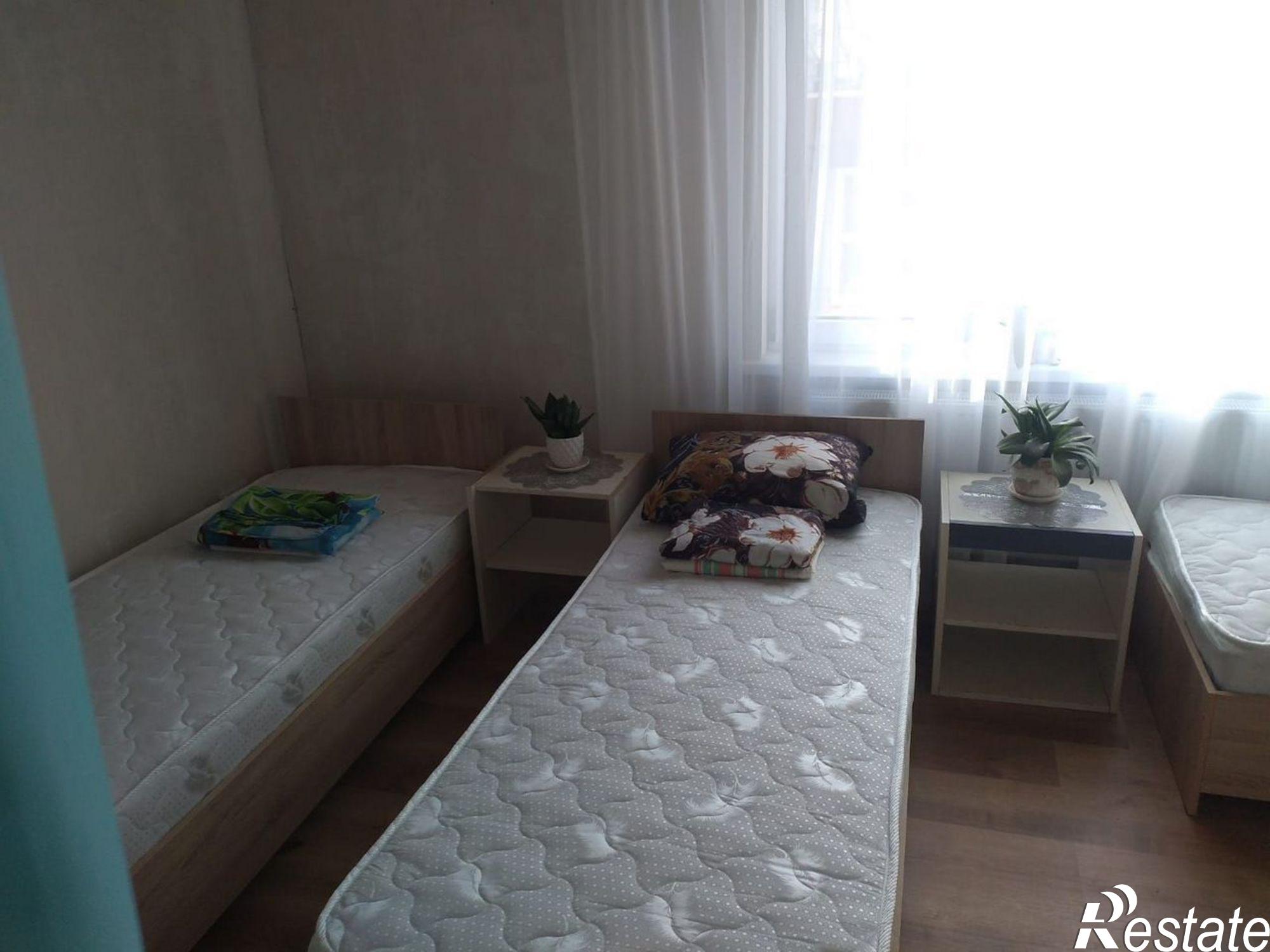 Сдать дачу, дом, коттедж за 10 000 рублей на улица 50 лет Октября, 27