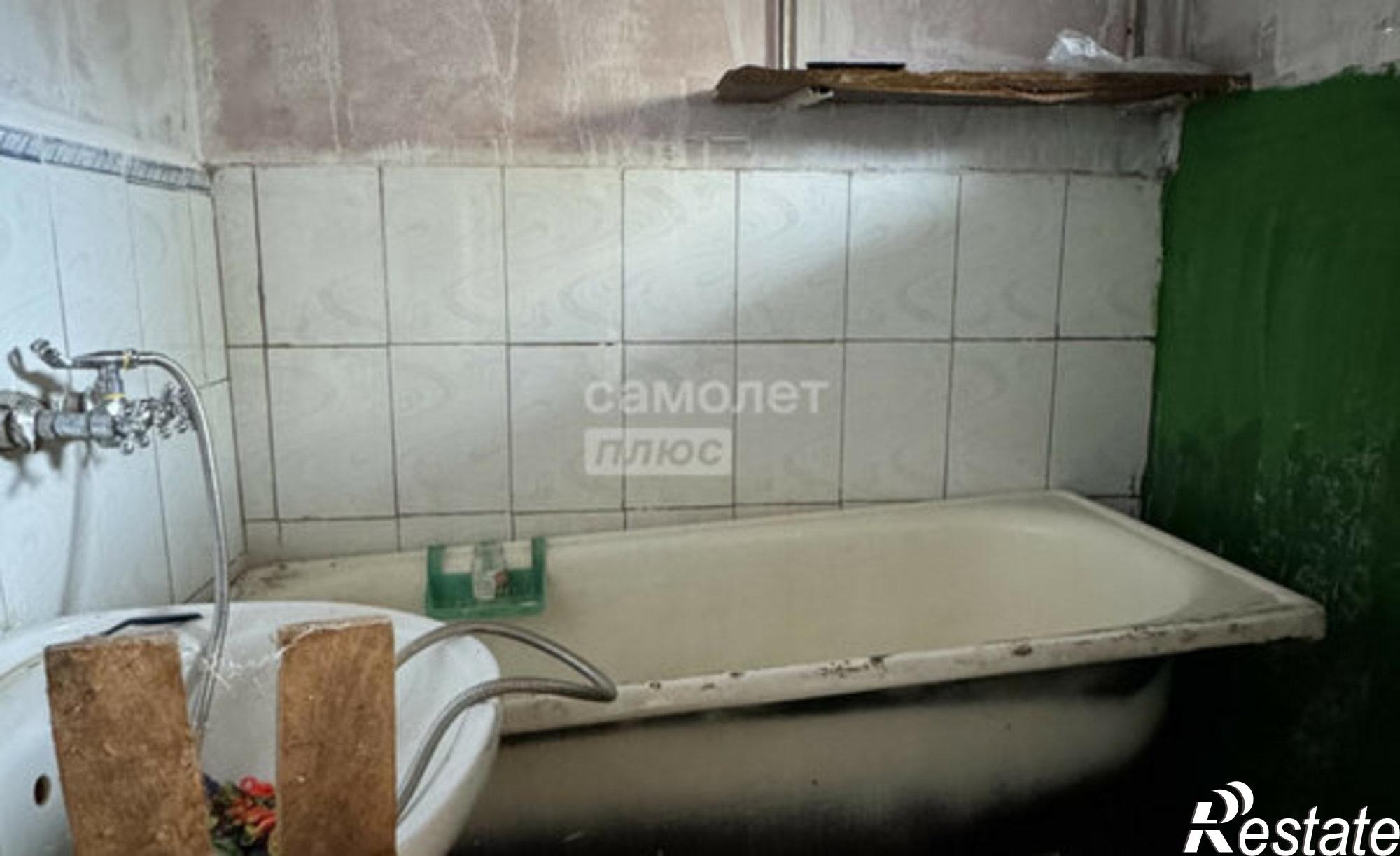 Купить квартиру за 3 000 000 рублей на улица 70 лет Октября, 28