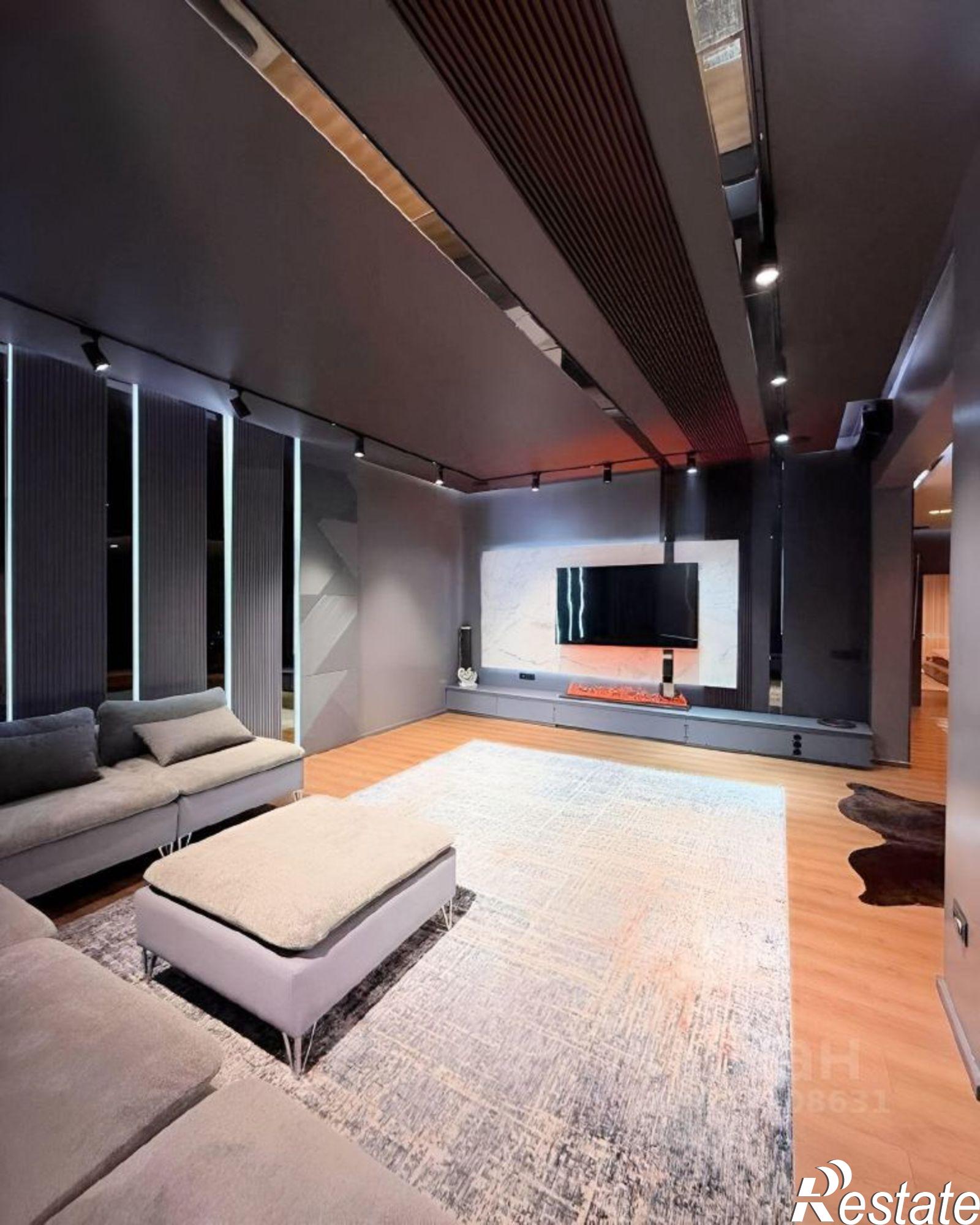 Купить квартиру за 35 050 000 рублей на ул Парусная, 35