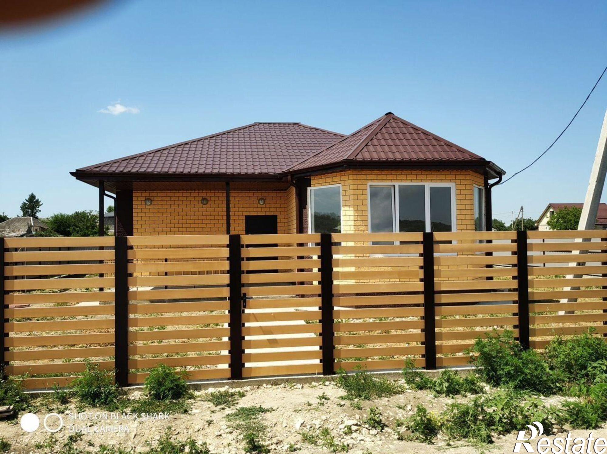 Купить дачу, дом, коттедж за 6 900 000 рублей на улица Ленина, 105