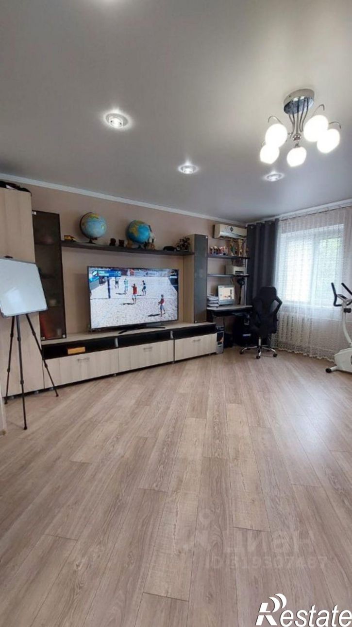 3-комн квартира Октябрьская улица, 106,  д. 106