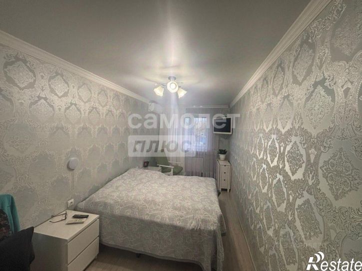 3-комн квартира ул Маршала Гречко, 72,  д. 72