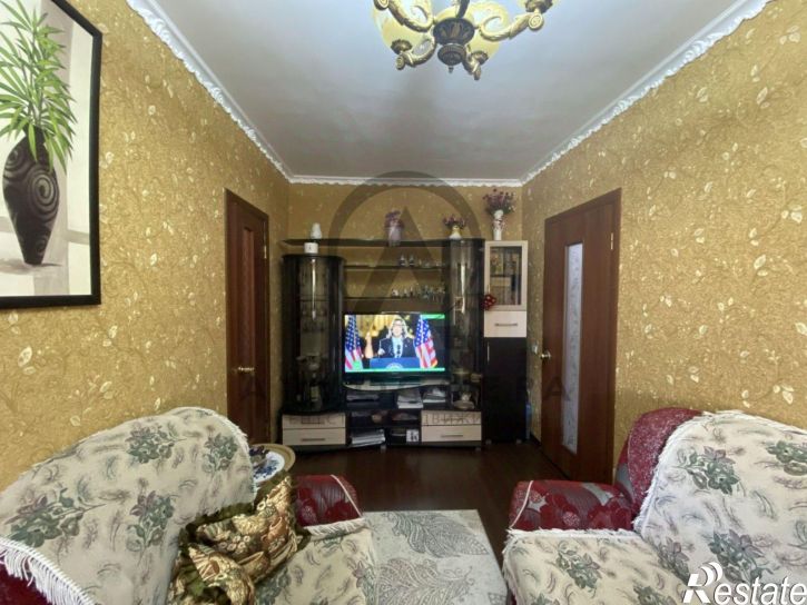 3-комн квартира ул 9 Января, 151,  д. 151