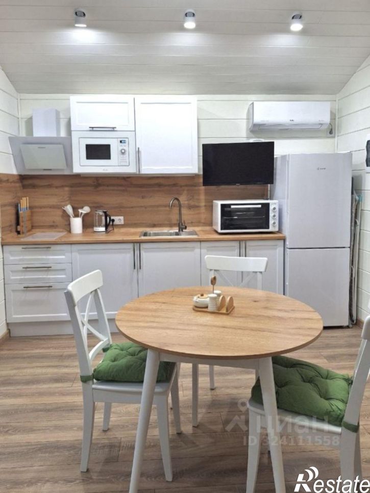 Коттедж/дом улица Защитников Кавказа, 108,  д. 108