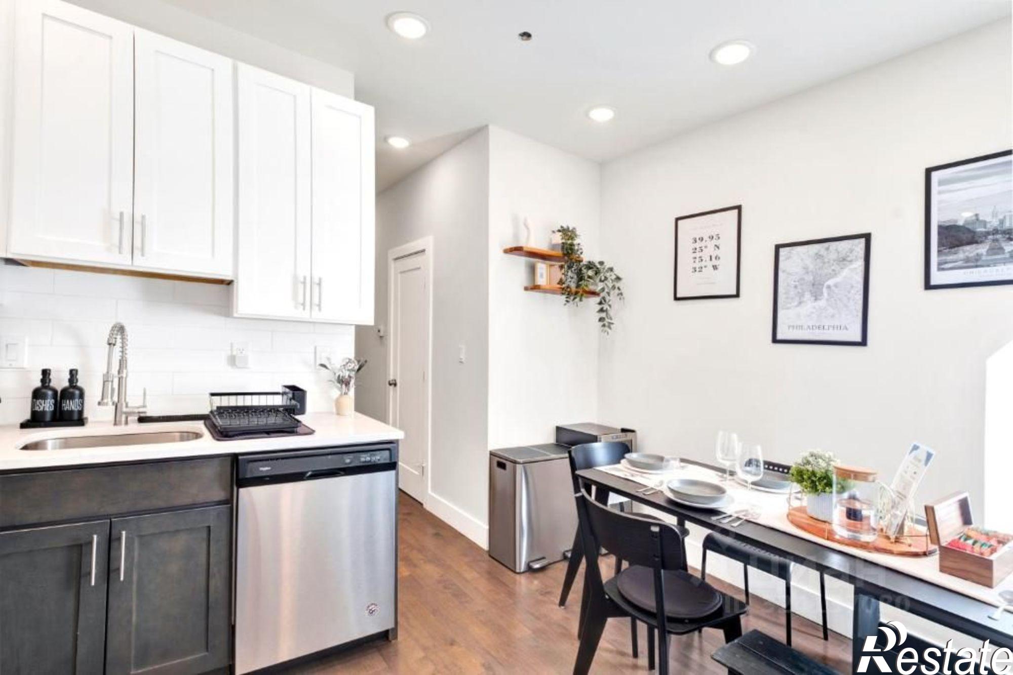 Купить квартиру за 27 000 000 рублей на улица Акаций, 34 к3