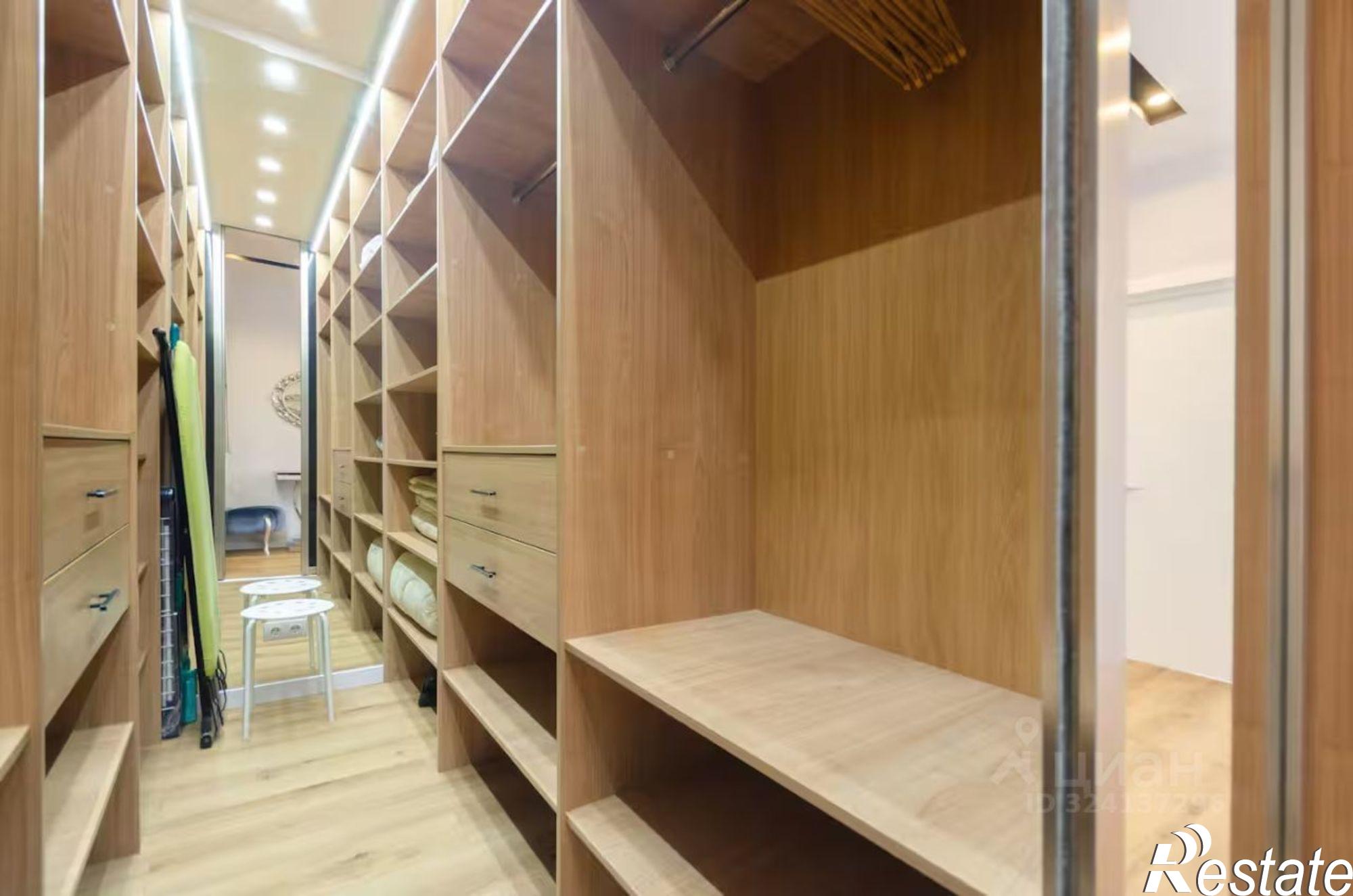 Купить квартиру за 17 000 000 рублей на ул Урожайная, 71А 3