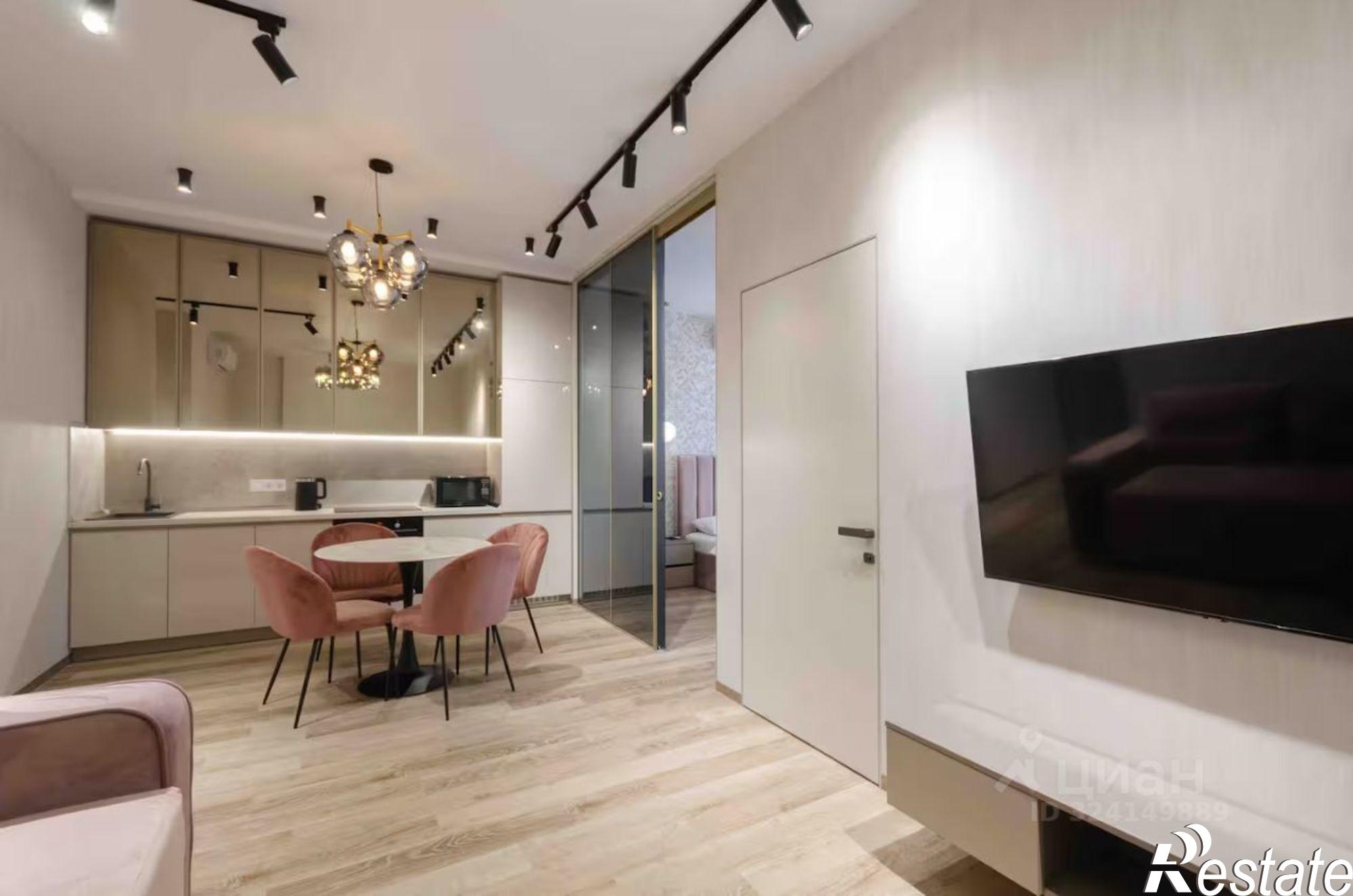 Купить квартиру за 17 300 000 рублей на Урожайная улица, 71А к3