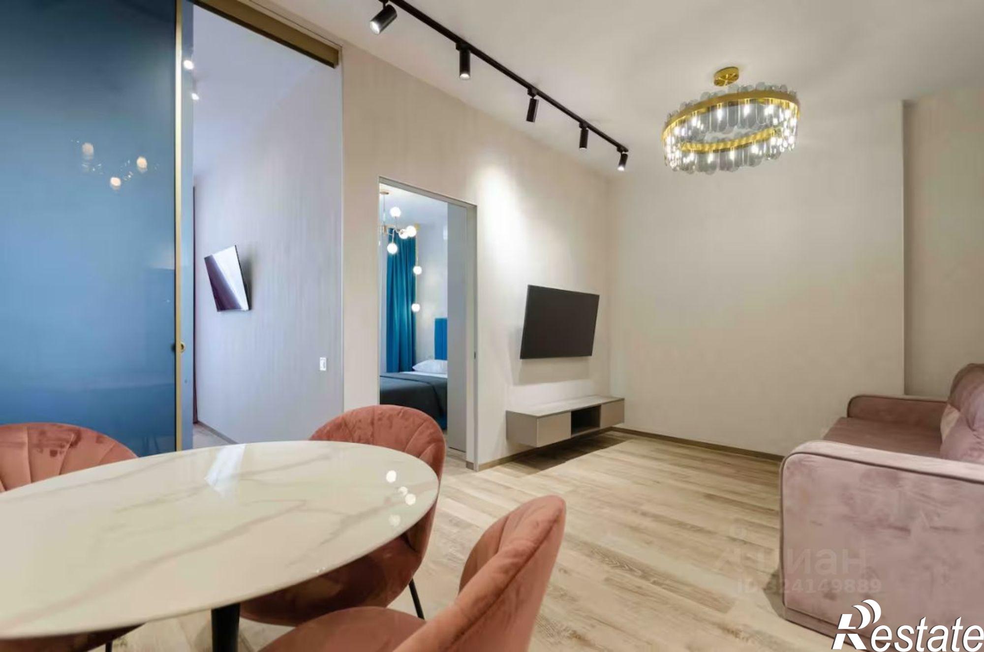 Купить квартиру за 17 300 000 рублей на Урожайная улица, 71А к3