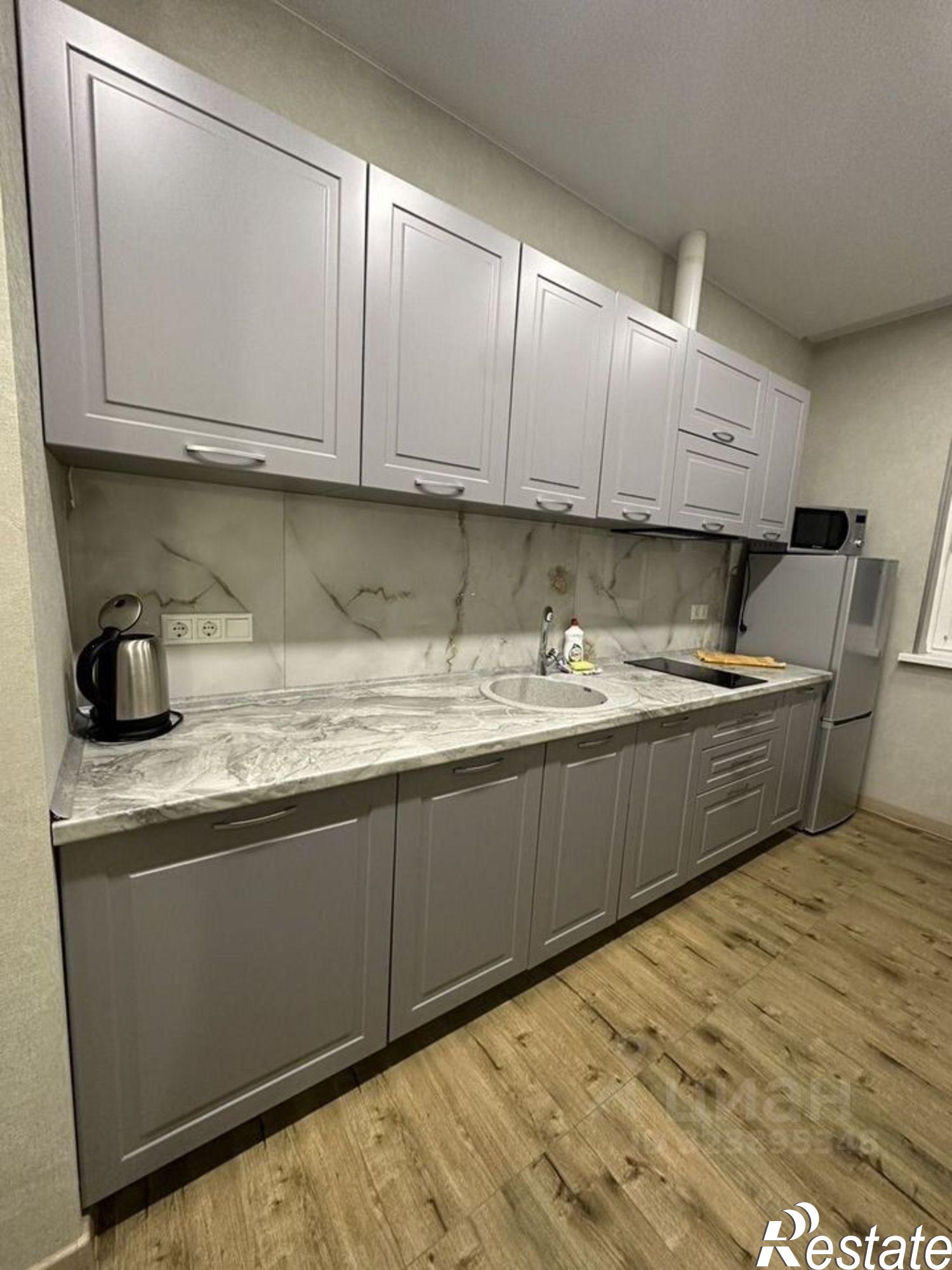 Сдать квартиру за 75 000 рублей на улица 65 лет Победы, 18А