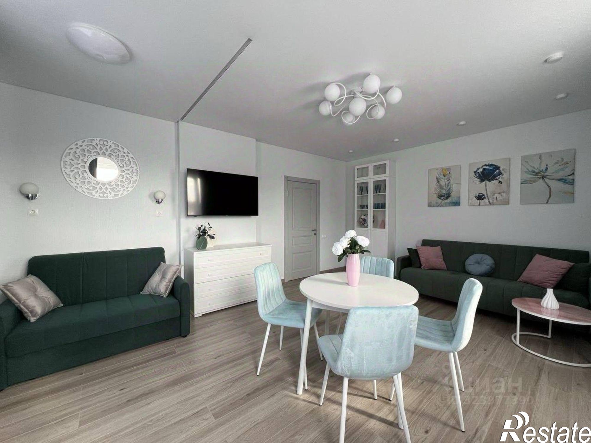 Сдать квартиру за 75 000 рублей на улица Акаций, 34 к6