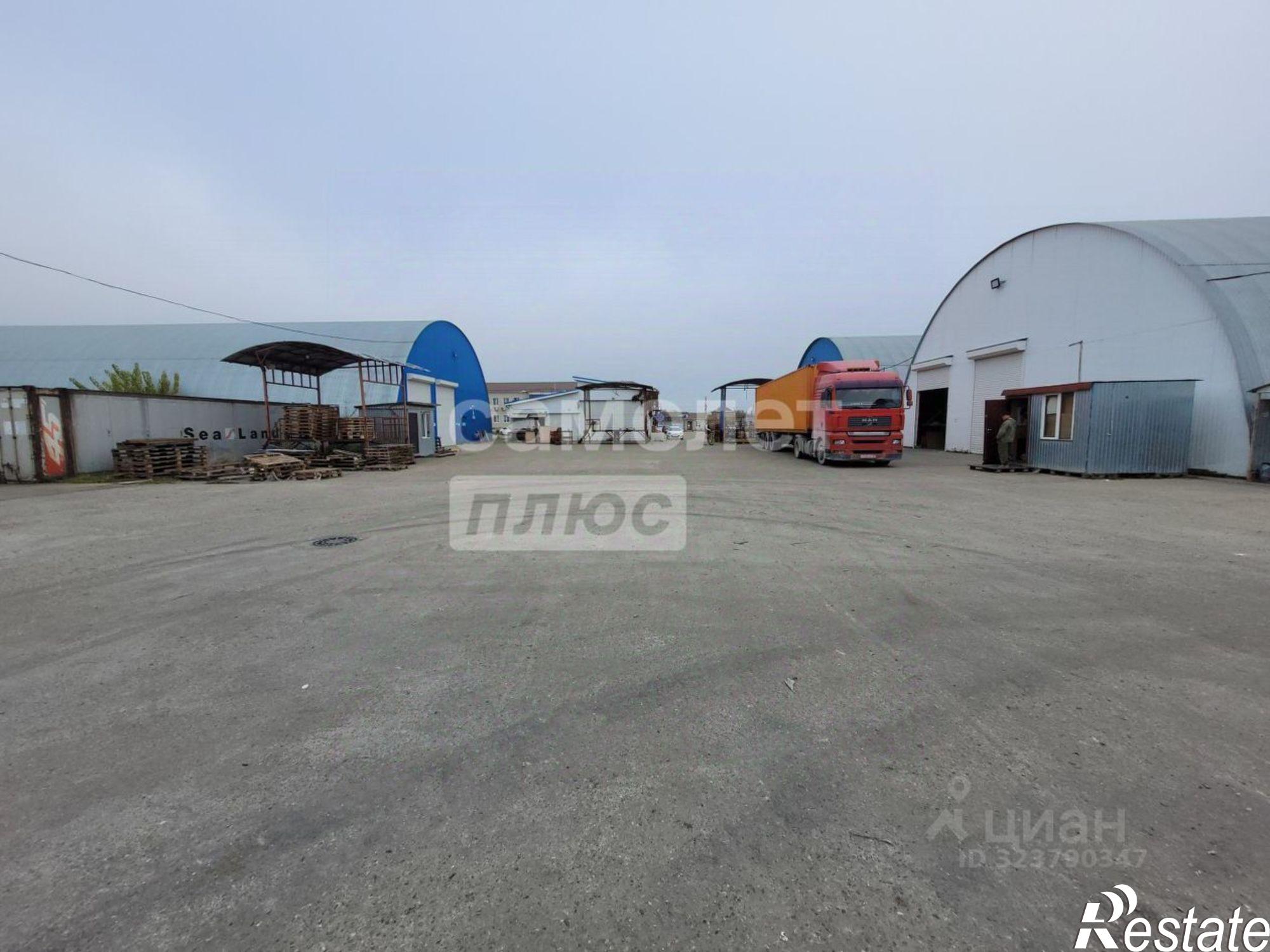 Купить складское помещение за 42 000 000 рублей на ул Молодежная, 1