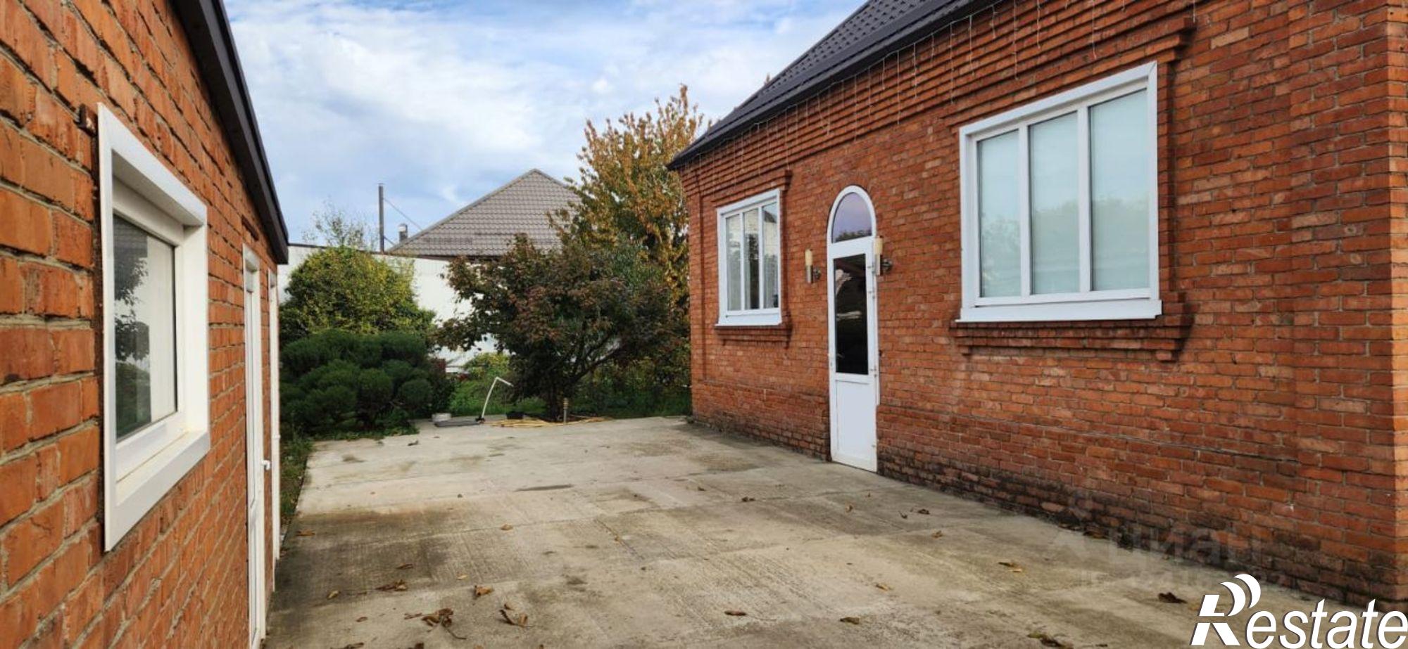 Купить дачу, дом, коттедж за 12 500 000 рублей на ул Уральская, 39