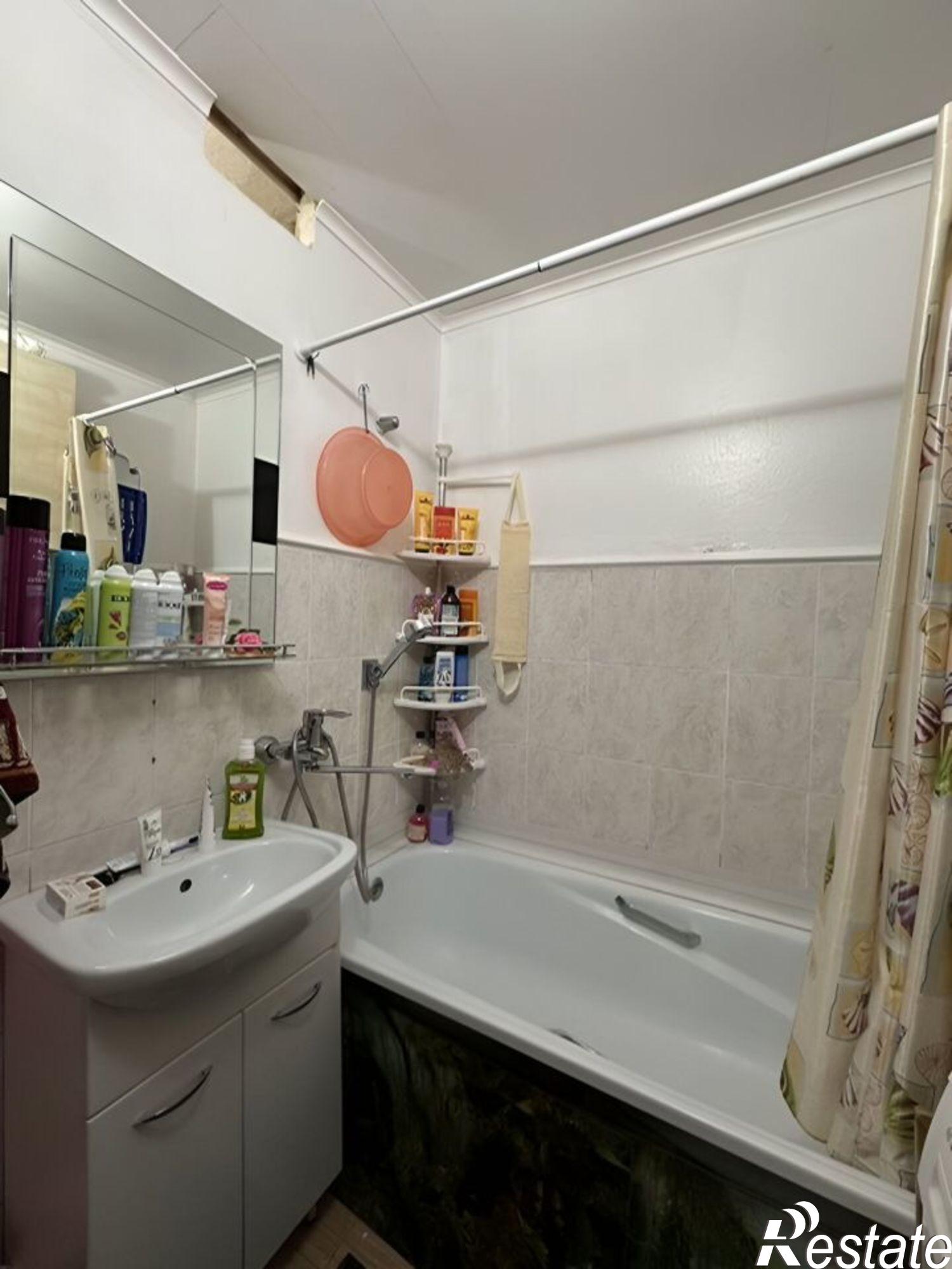 Купить квартиру за 3 650 000 рублей на Кавказский район