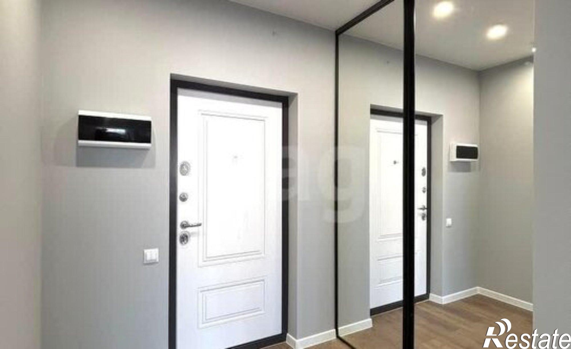 Купить квартиру за 5 950 000 рублей на Краснодар, микрорайон имени Петра Метальникова, улица Петра Метальникова, 36