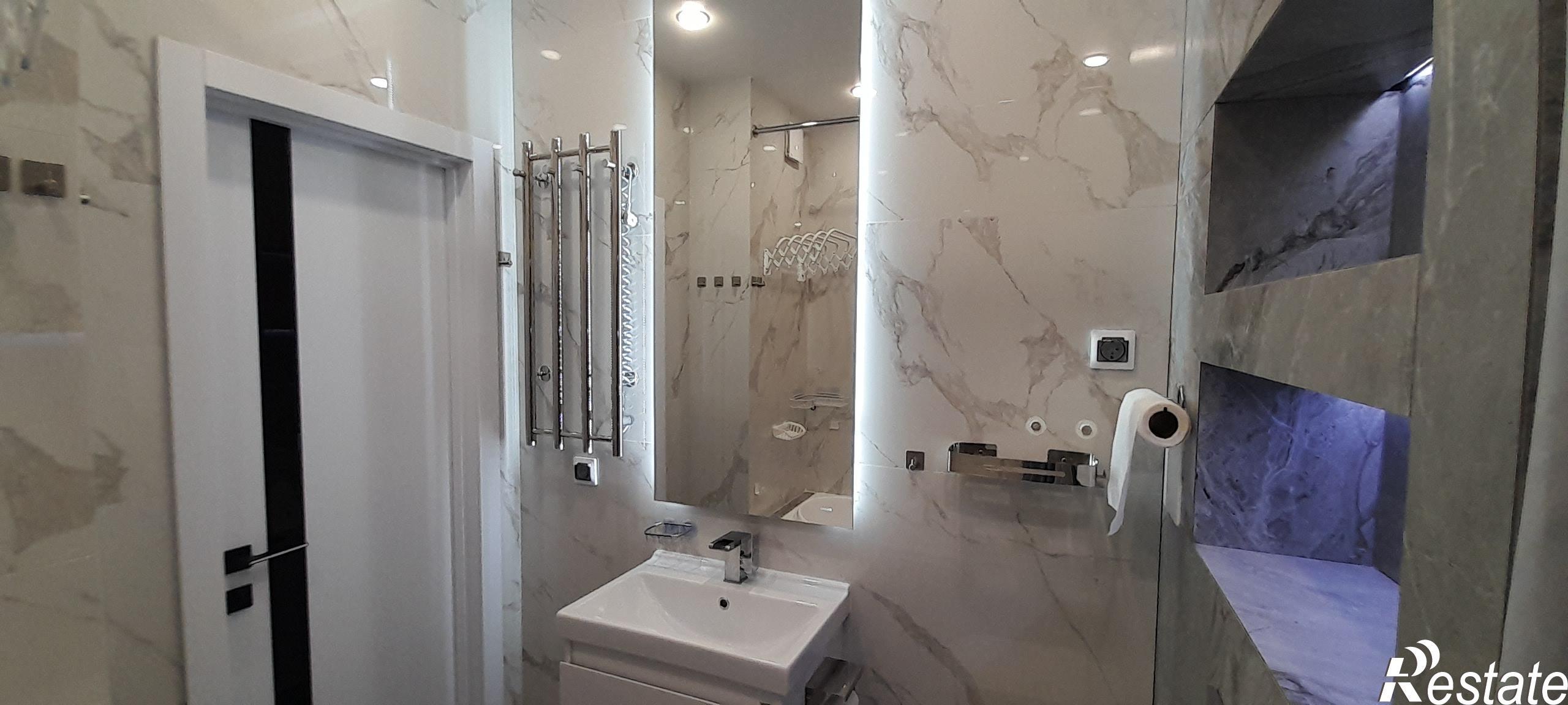 Купить квартиру за 8 800 000 рублей на Героя Яцкого , 19 к 3