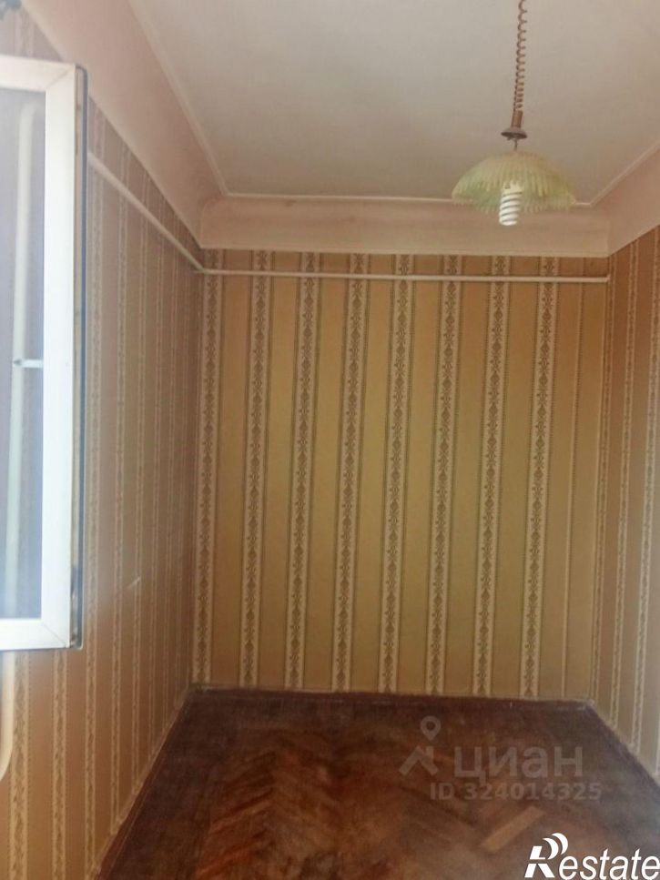 2-комн квартира Октябрьская улица, 100,  д. 100