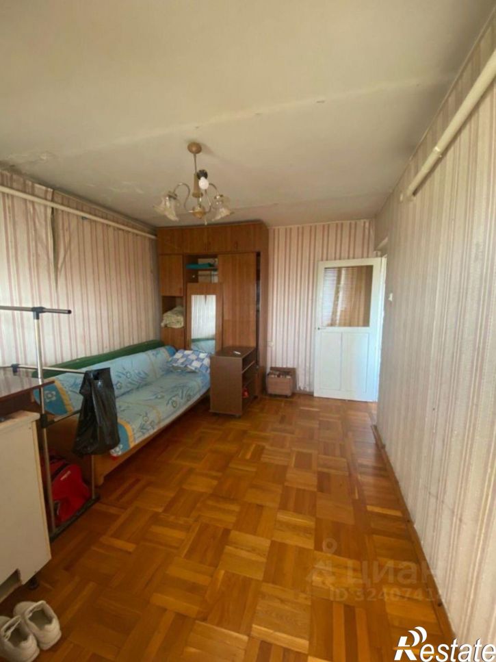 3-комн квартира Набережная улица, 32,  д. 32