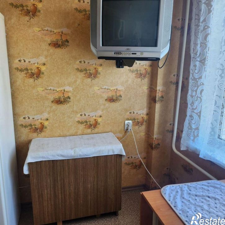 2-комн квартира Ленинградская улица, 133,  д. 133