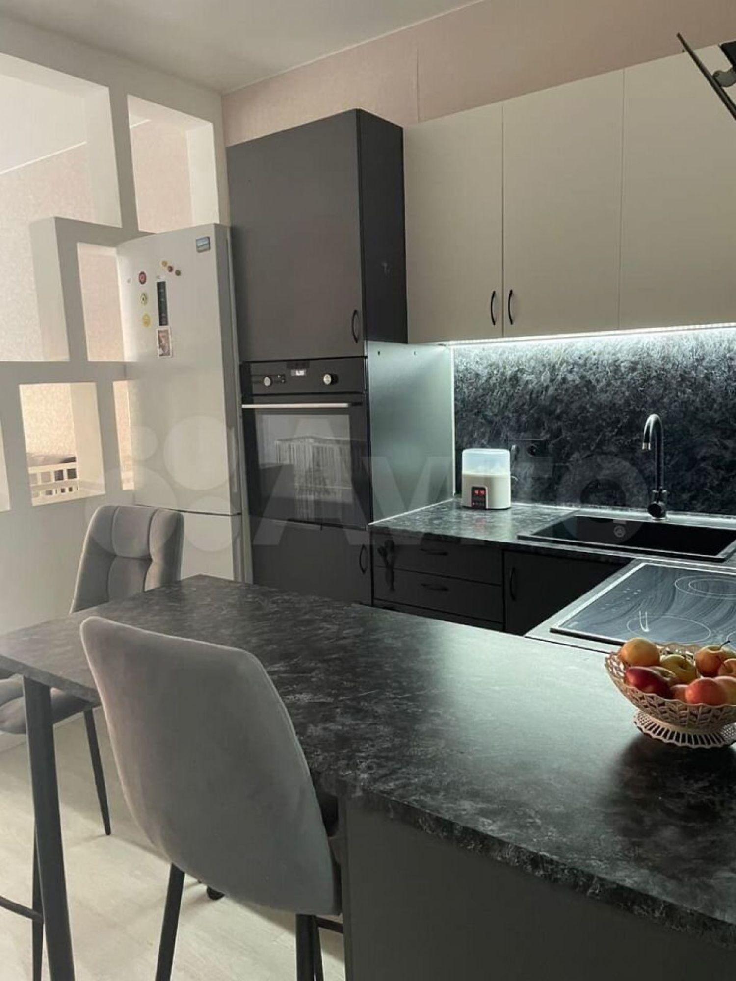 Купить квартиру за 4 500 000 рублей на Природная ул, 10/2