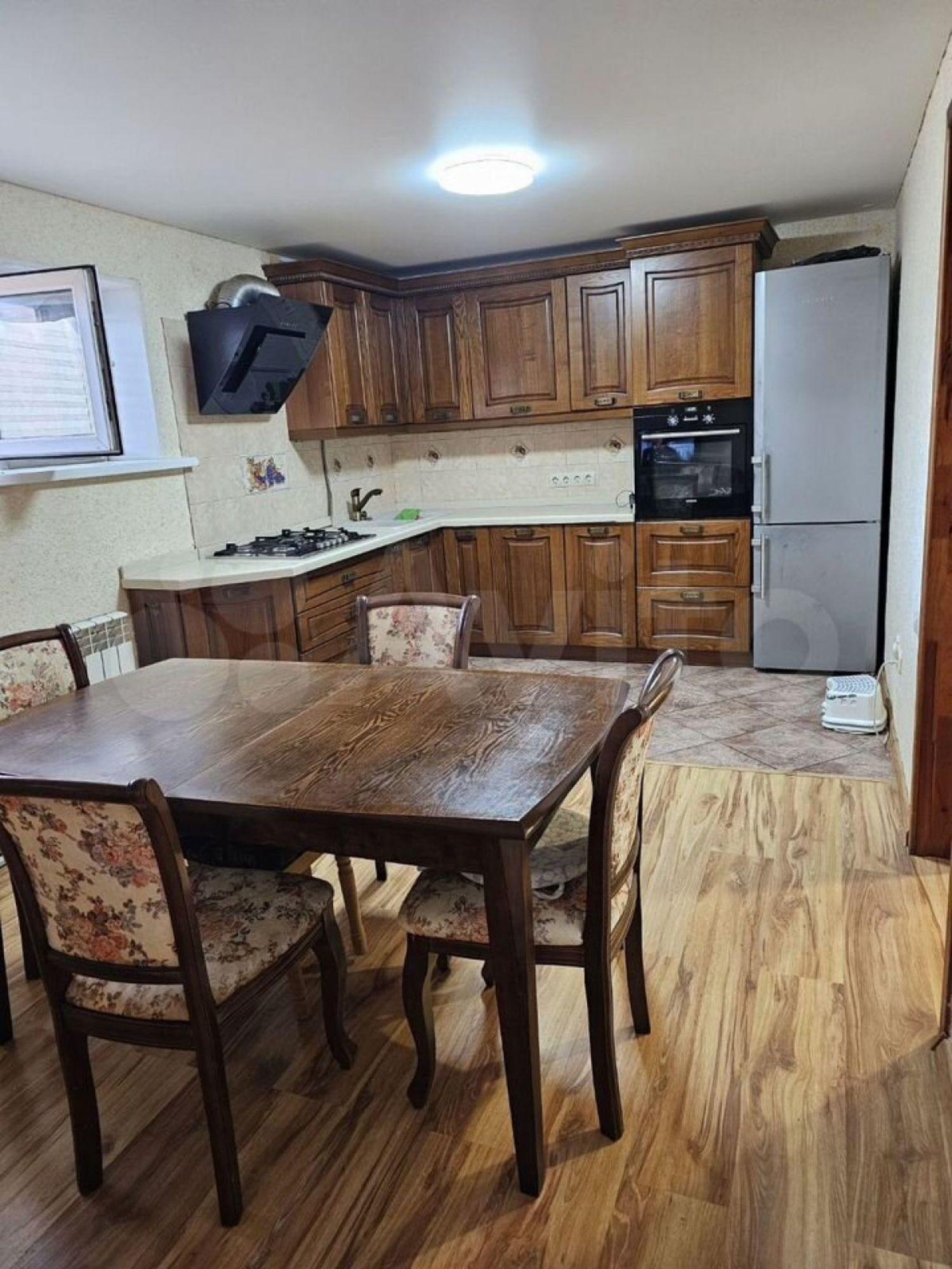 Купить дачу, дом, коттедж за 18 000 000 рублей на Пластунская ул, 29