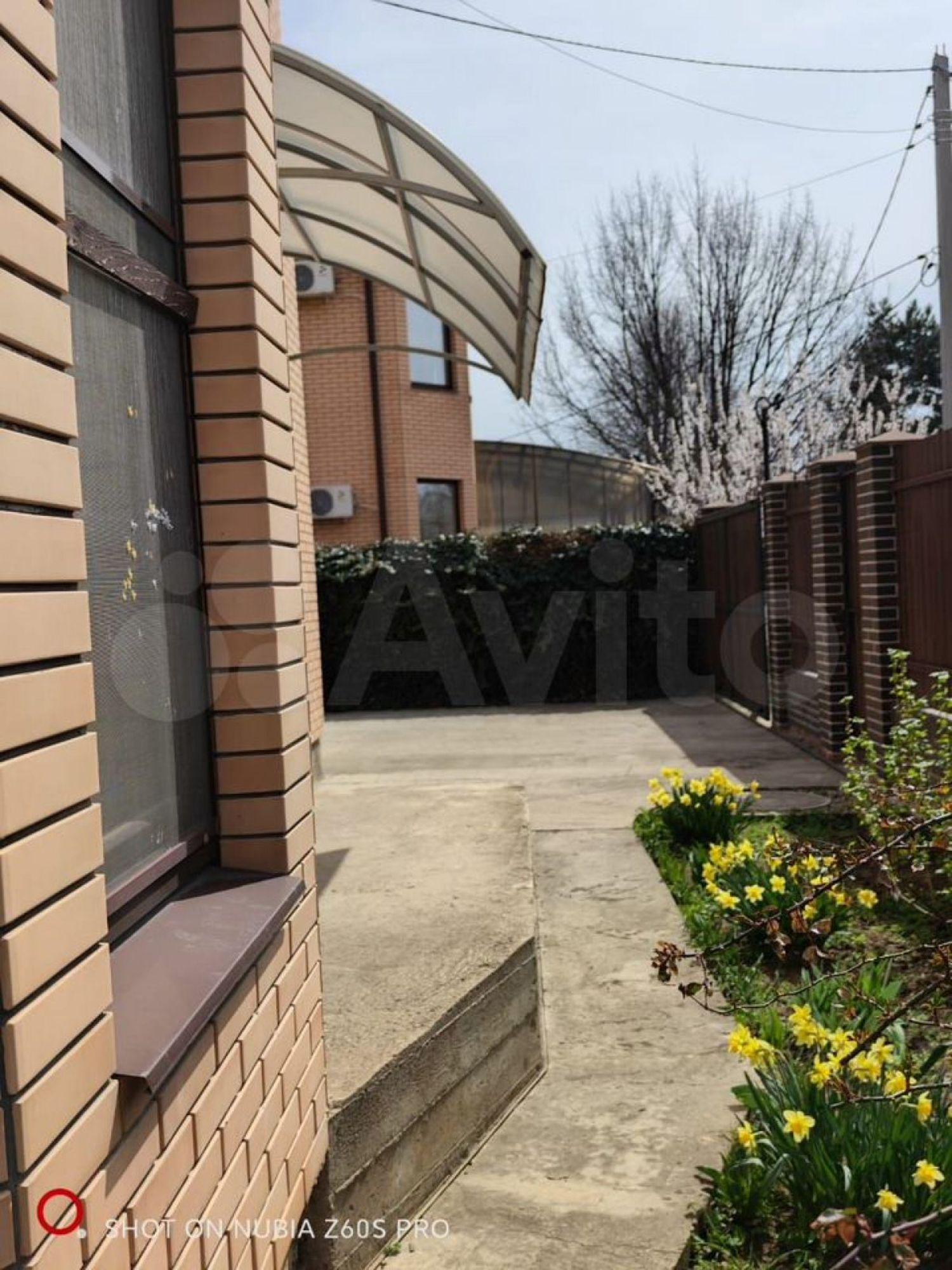 Купить дачу, дом, коттедж за 16 500 000 рублей на 1-я Сторожевая ул, 23/2