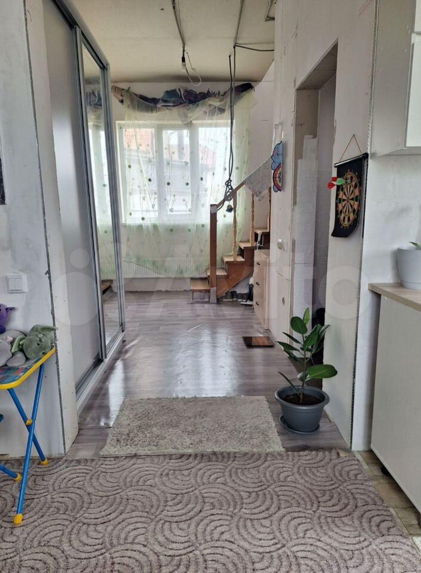 Купить дачу, дом, коттедж за 10 500 000 рублей на Папоротниковая ул, 24/1