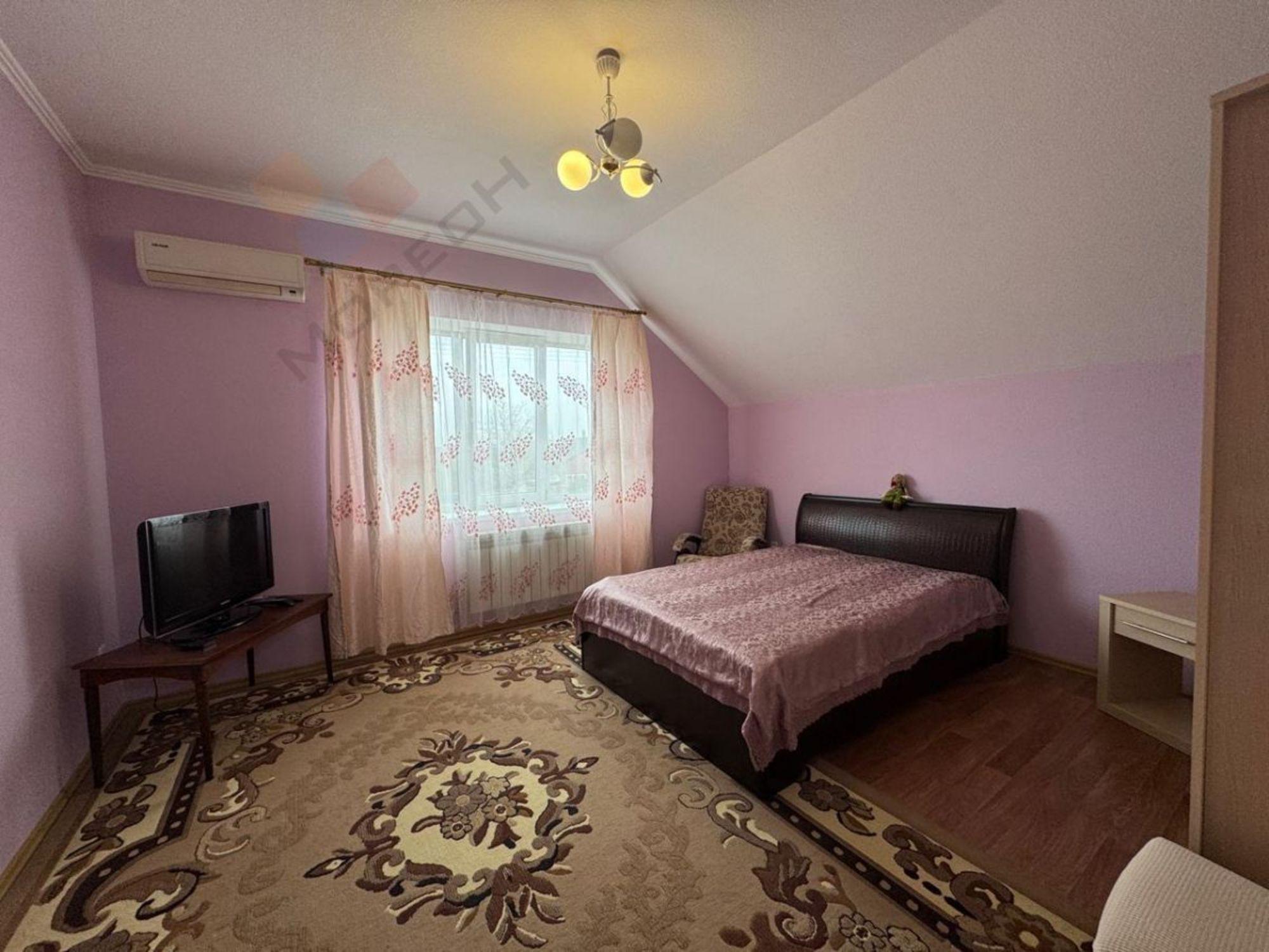 Купить дачу, дом, коттедж за 17 000 000 рублей на Степная ул, 46/1