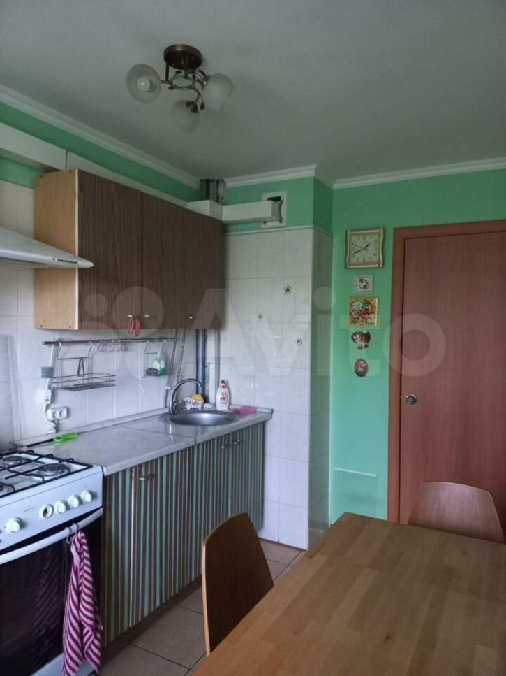 3-комн квартира Южгипронисельстрой ул, 19