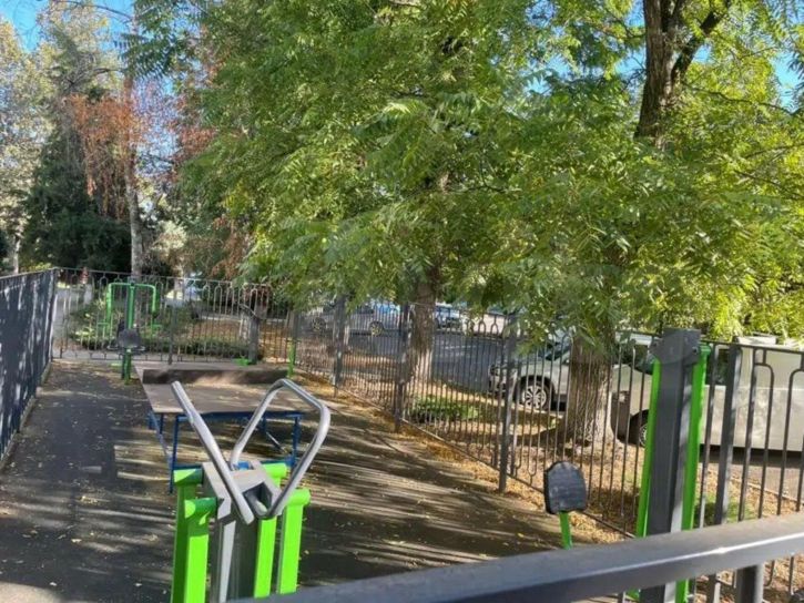 3-комн квартира Васильченко ул, 16