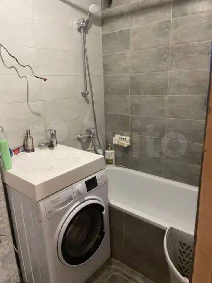 3-комн квартира Васильченко ул, 16