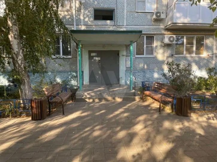 3-комн квартира Васильченко ул, 16