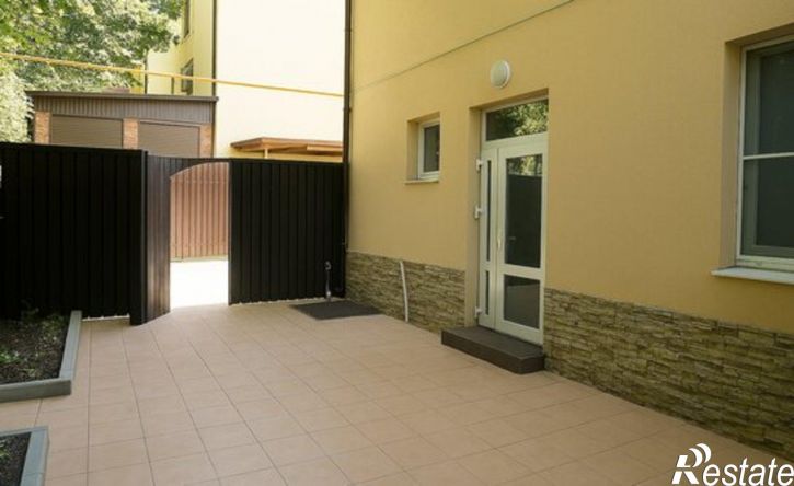 2-комн квартира Центральная улица, 51/5,  д. 51/5