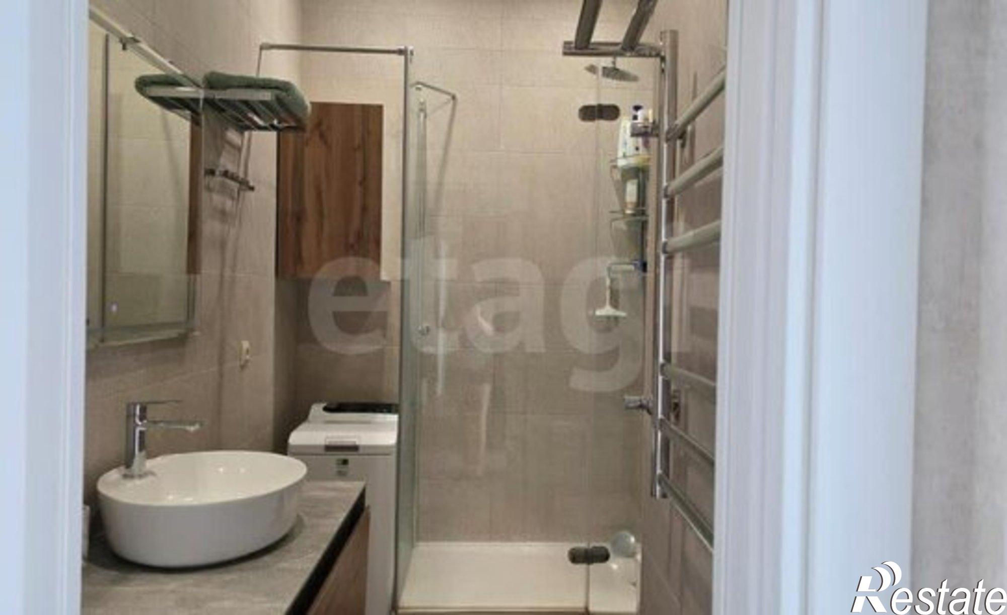 Купить квартиру за 16 000 000 рублей на улица Калинина, 150 к14