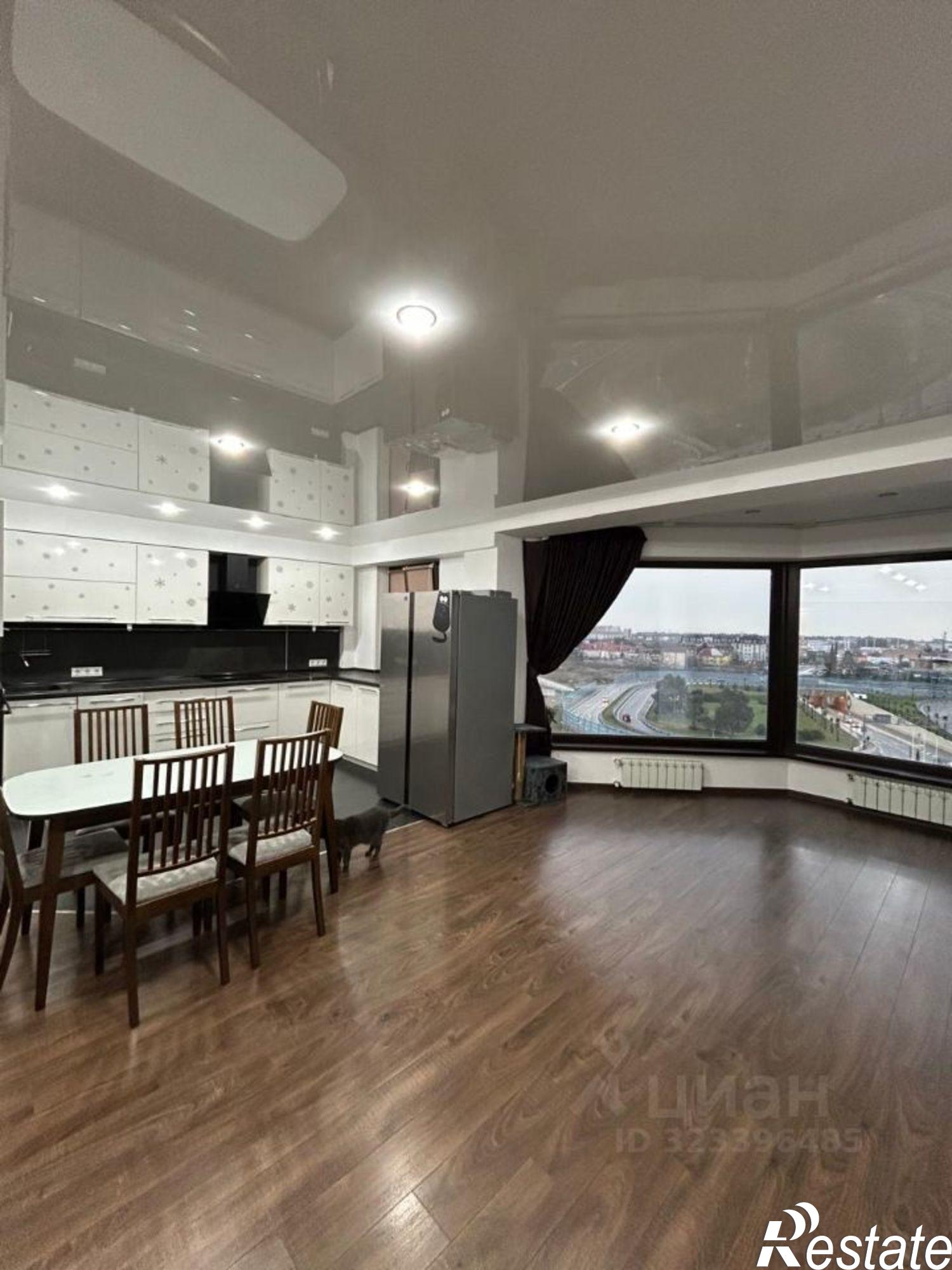 Купить квартиру за 30 000 000 рублей на Урожайная улица, 71/1 к6