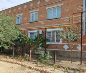 3-комн, 56кв м, этаж 1/2 ул 383 Стрелковой Дивизии, 20