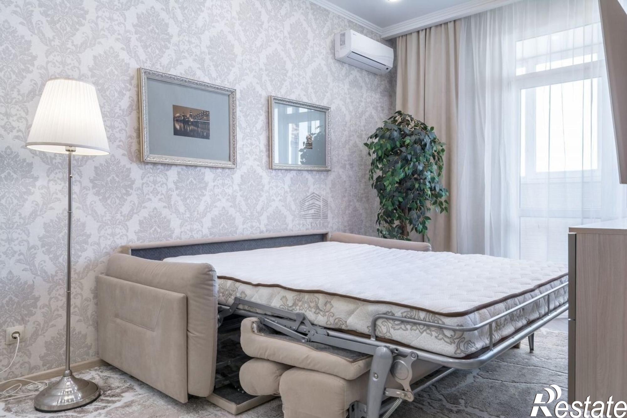 Купить квартиру за 12 500 000 рублей на набережная Кубанская,33