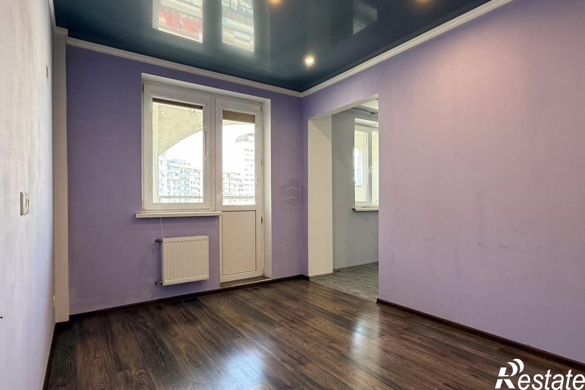 Купить квартиру за 7 600 000 рублей на Центральный внутригородской округ,набережная Кубанская,64