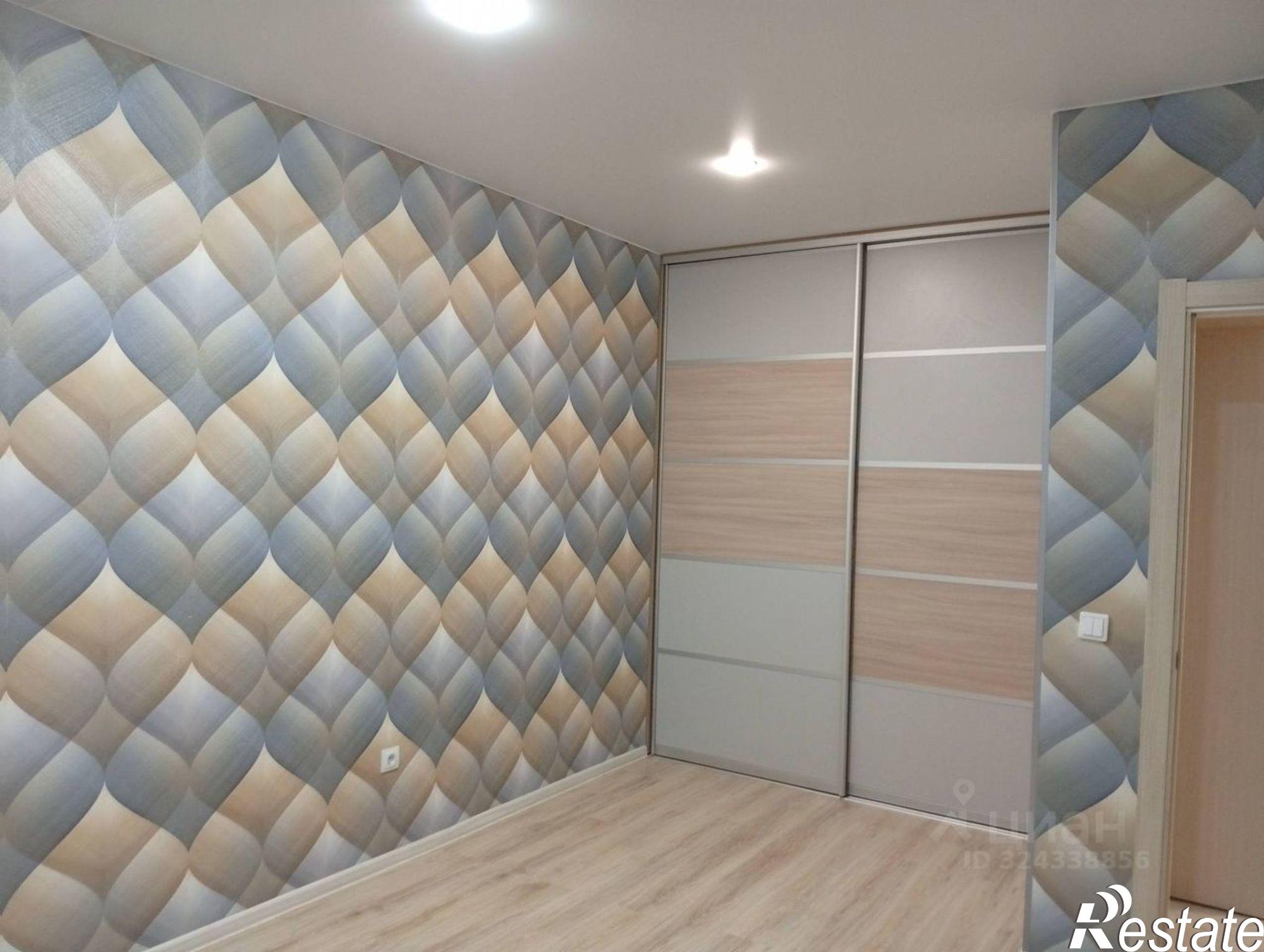 Купить квартиру за 5 850 000 рублей на Ейск, Красная улица, 35/2кА