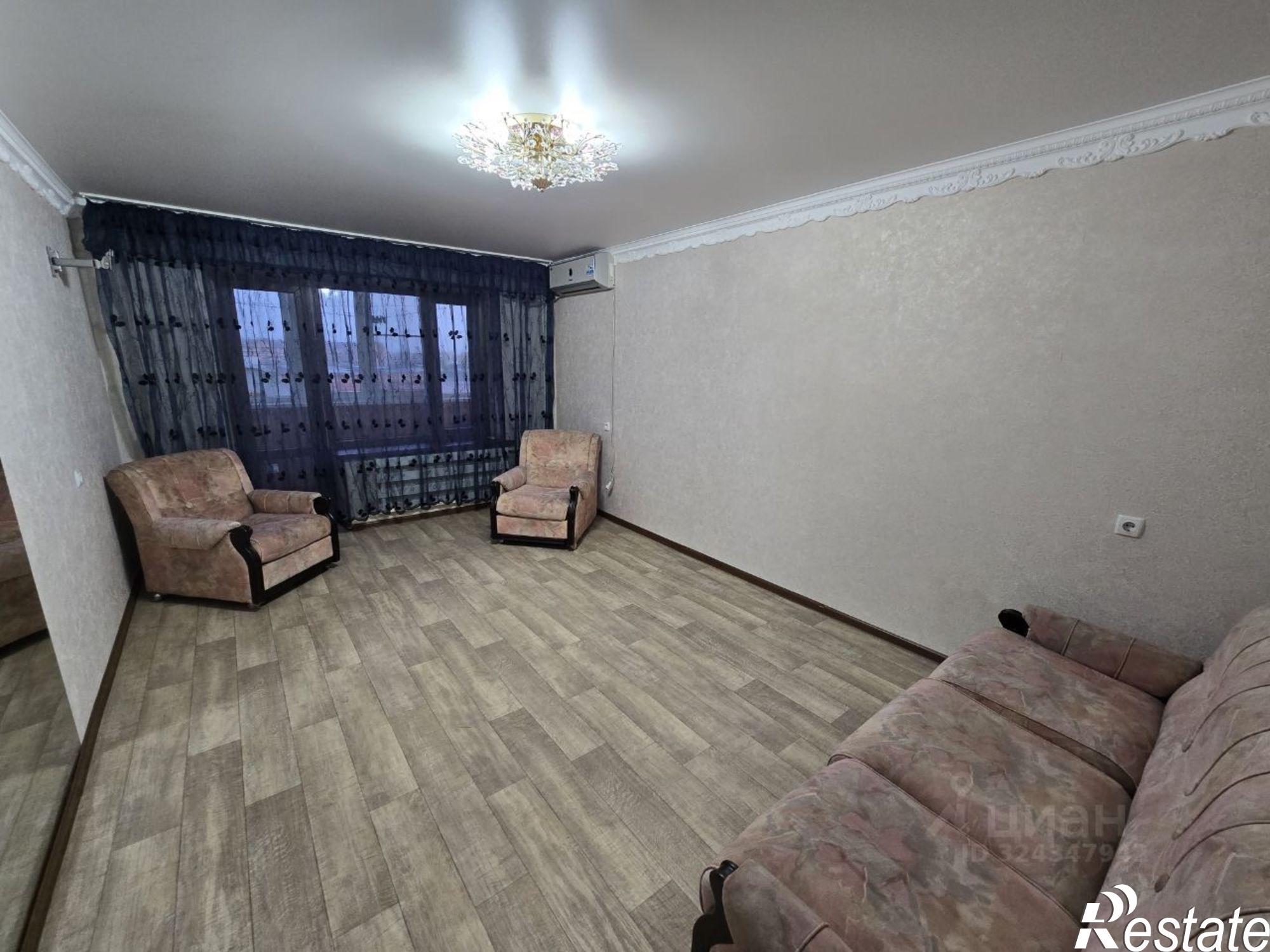 Сдать квартиру за 16 000 рублей на Ейск, Западная улица, 1