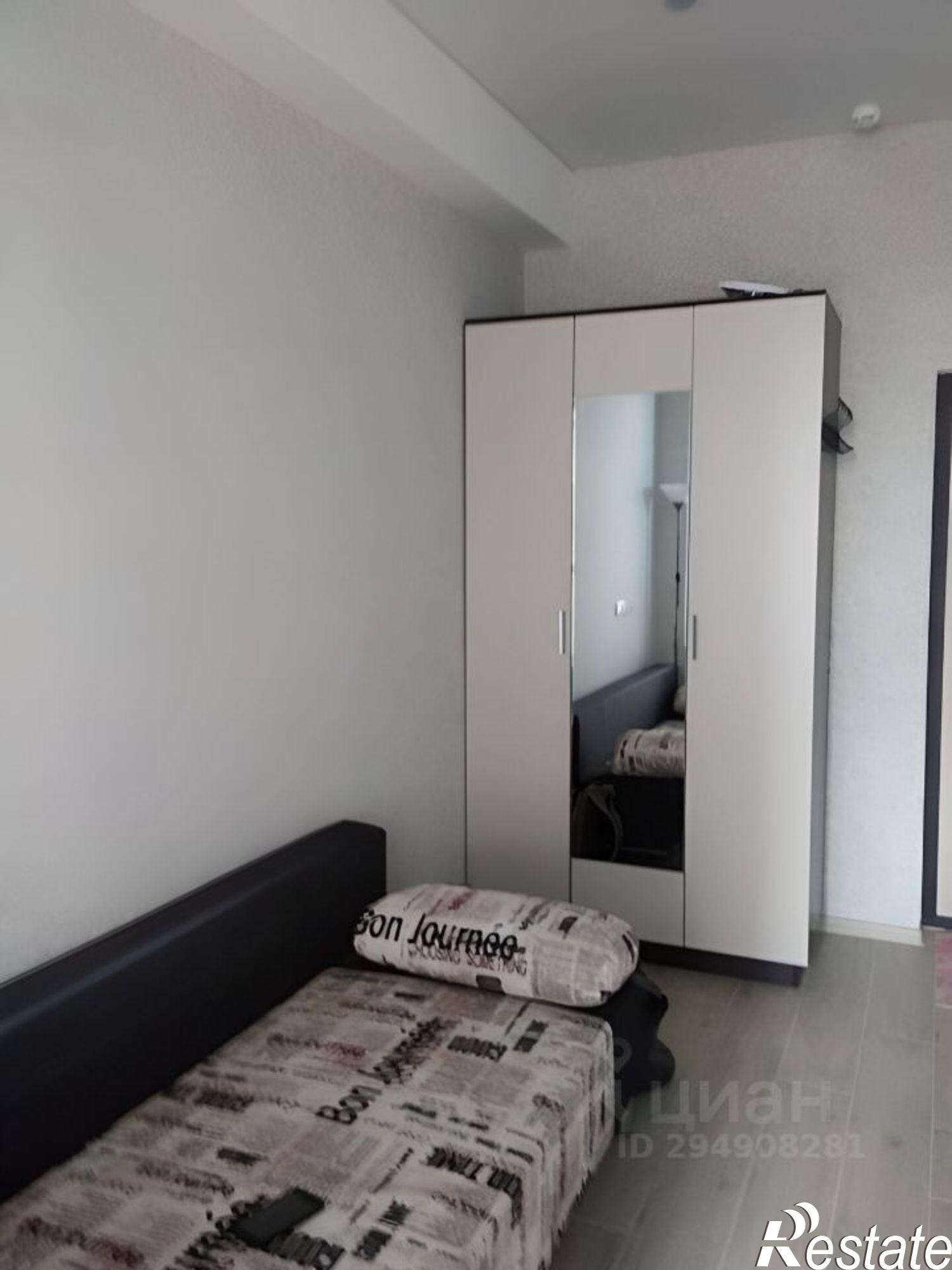 Купить квартиру за 10 700 000 рублей на Сочи, улица Гастелло, 28к1