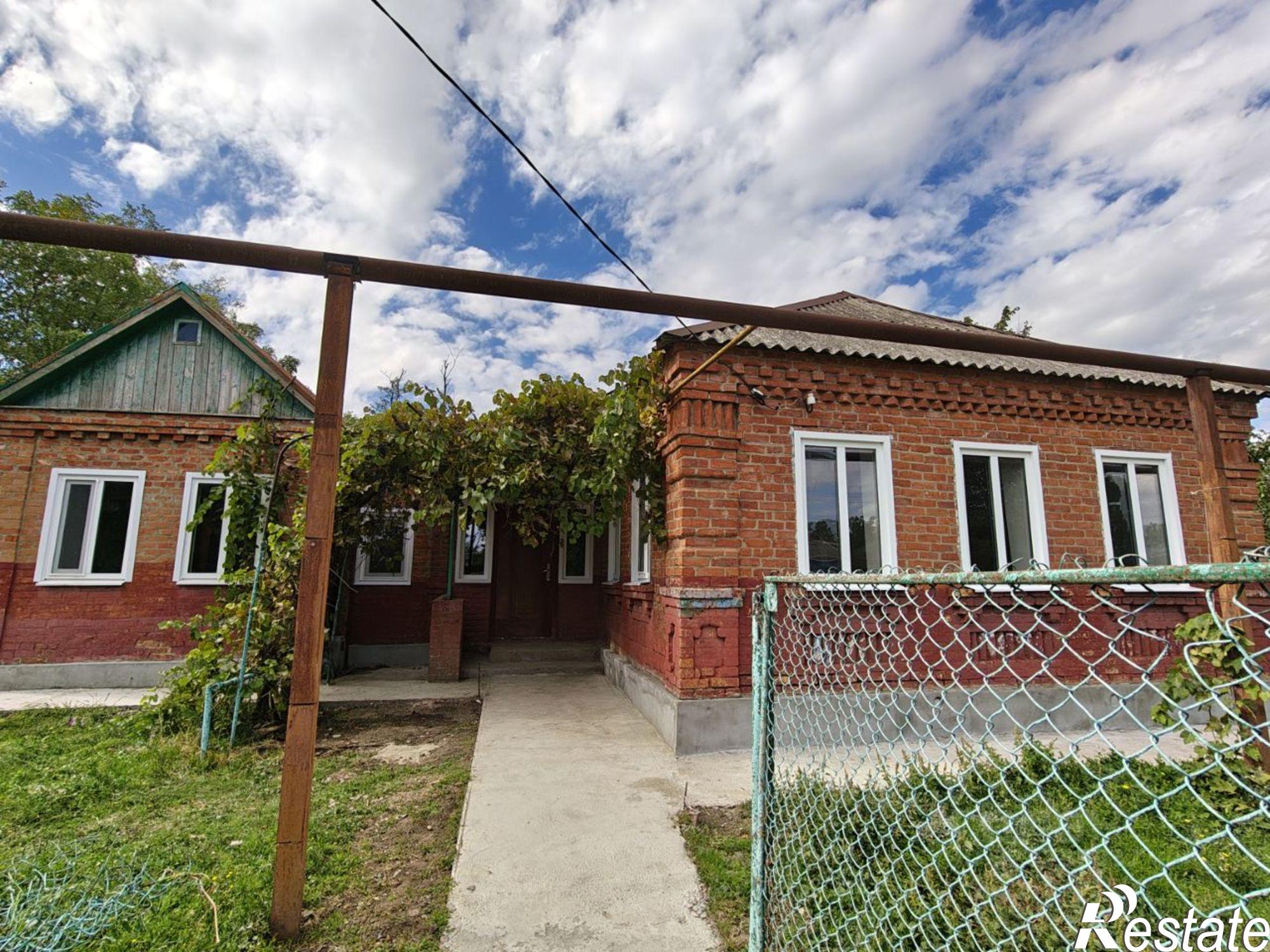 Купить дачу, дом, коттедж за 3 400 000 рублей на Брюховецкий район