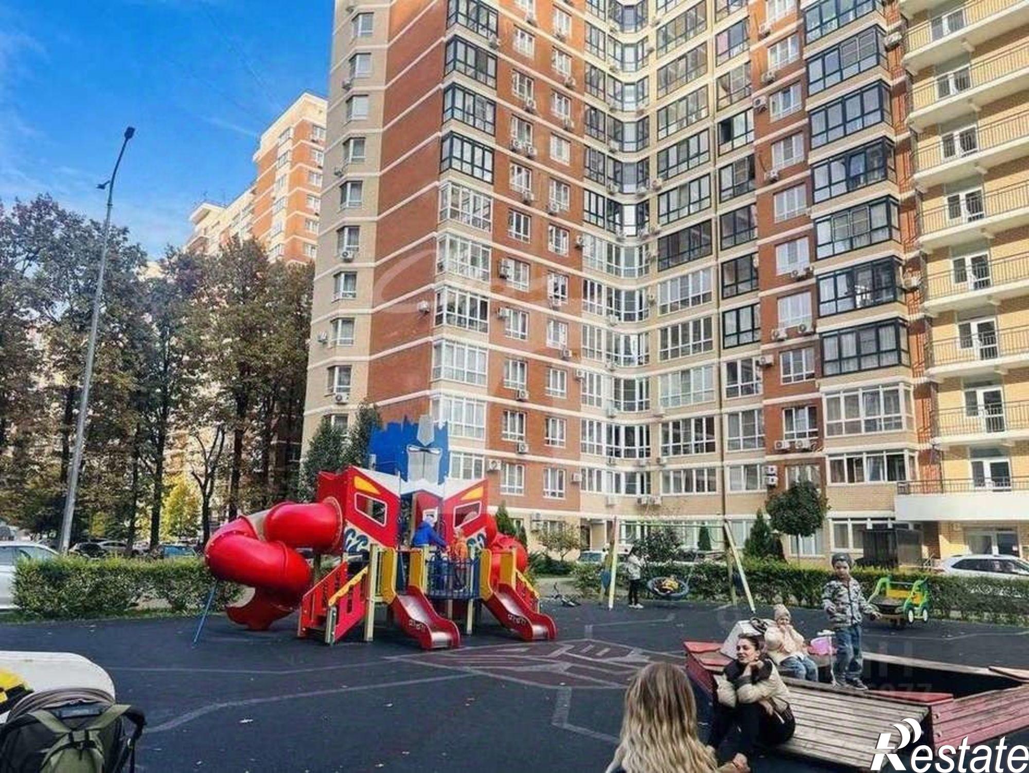 Купить квартиру за 8 800 000 рублей