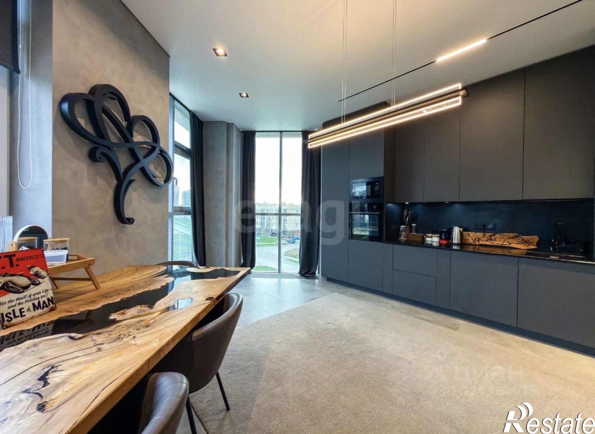 Купить квартиру за 14 000 000 рублей на Анапа, улица Ленина, 202к1