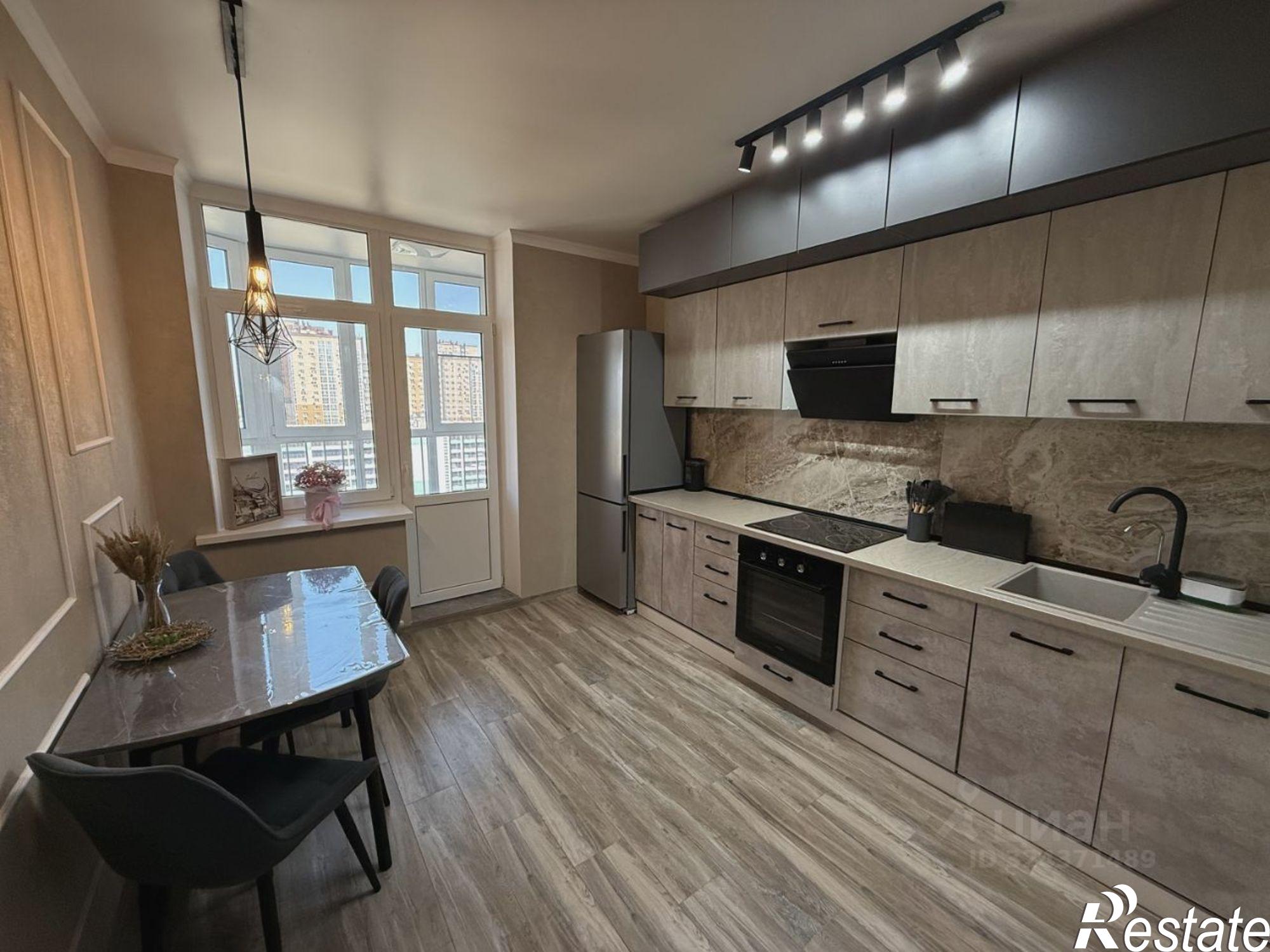 Сдать квартиру за 28 000 рублей на Краснодар, улица имени Героя Николая Шевелёва