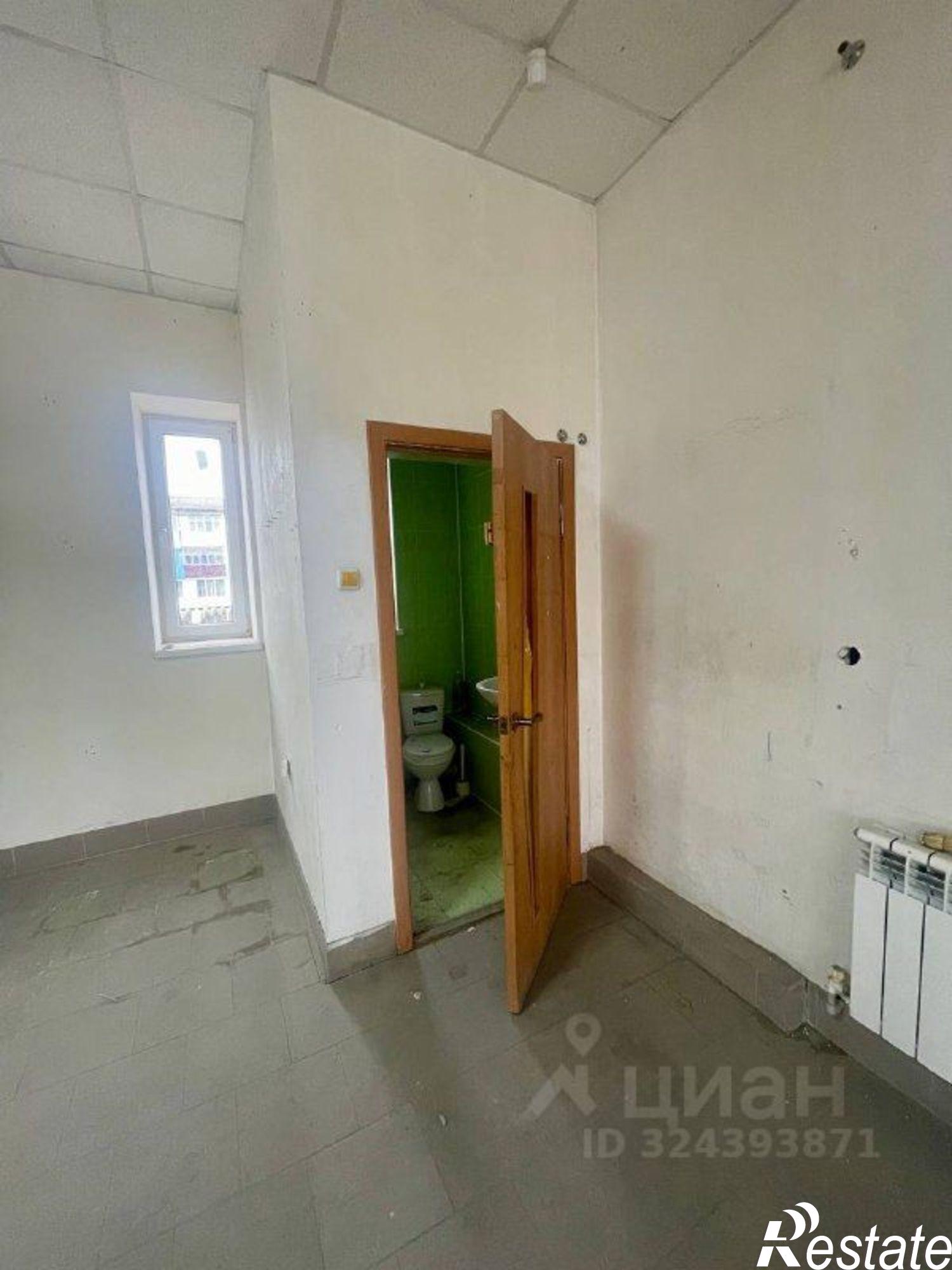 Купить ОСЗ, отдельно стоящее здание за 25 000 100 рублей на Таманская улица, 100