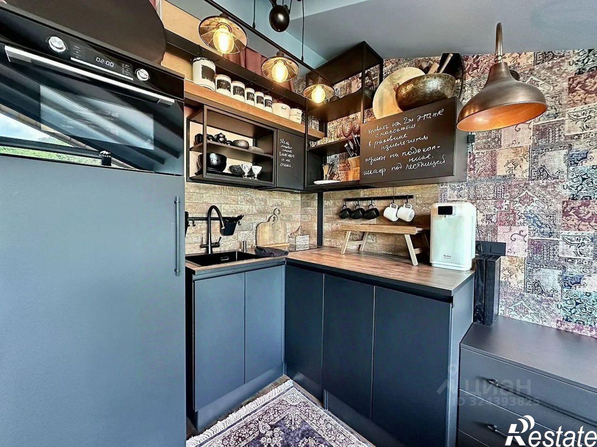 Купить квартиру за 14 500 000 рублей на Ачишховский переулок, 36