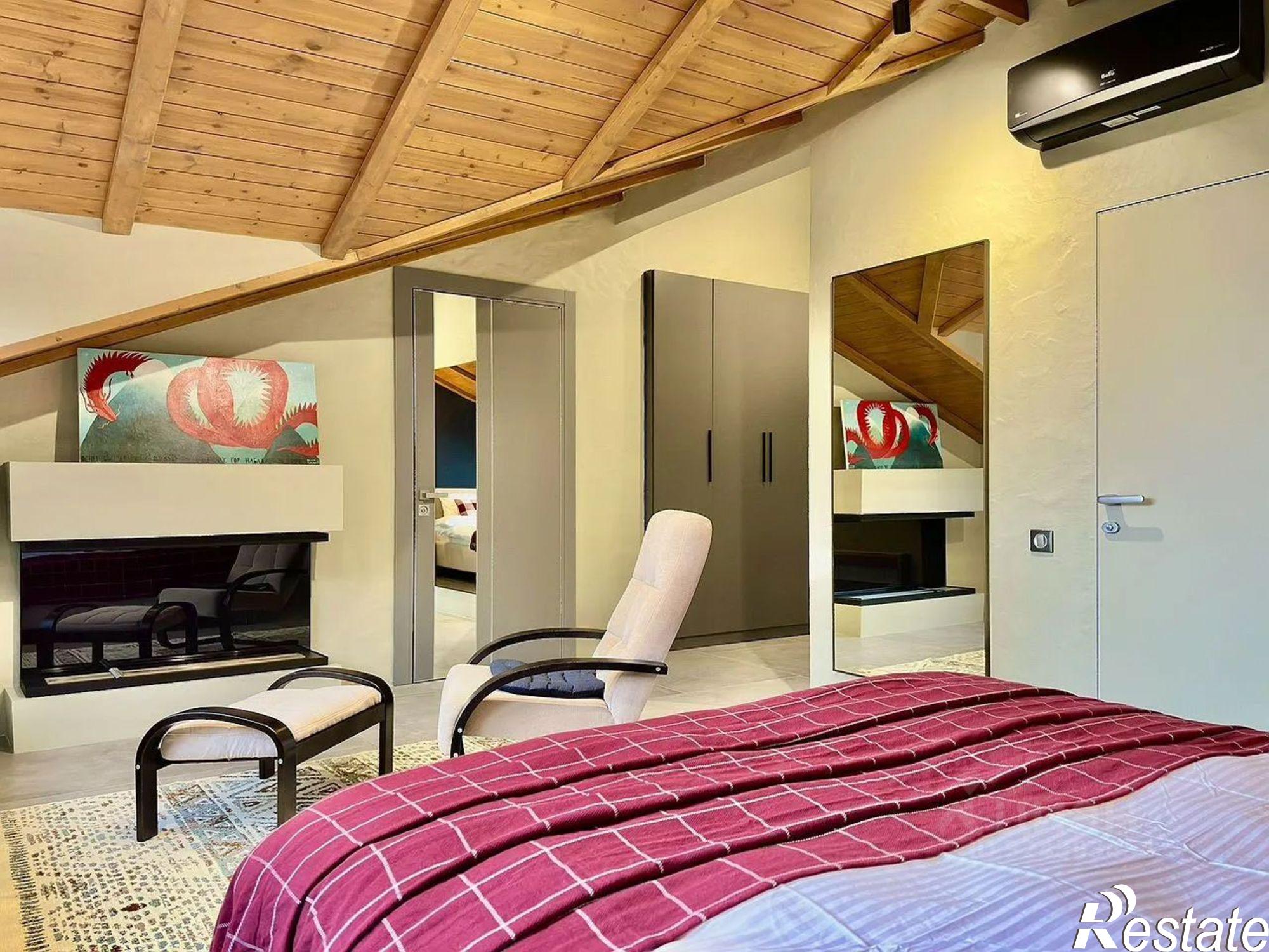 Купить квартиру за 18 700 000 рублей на Ставропольская улица, 18/1