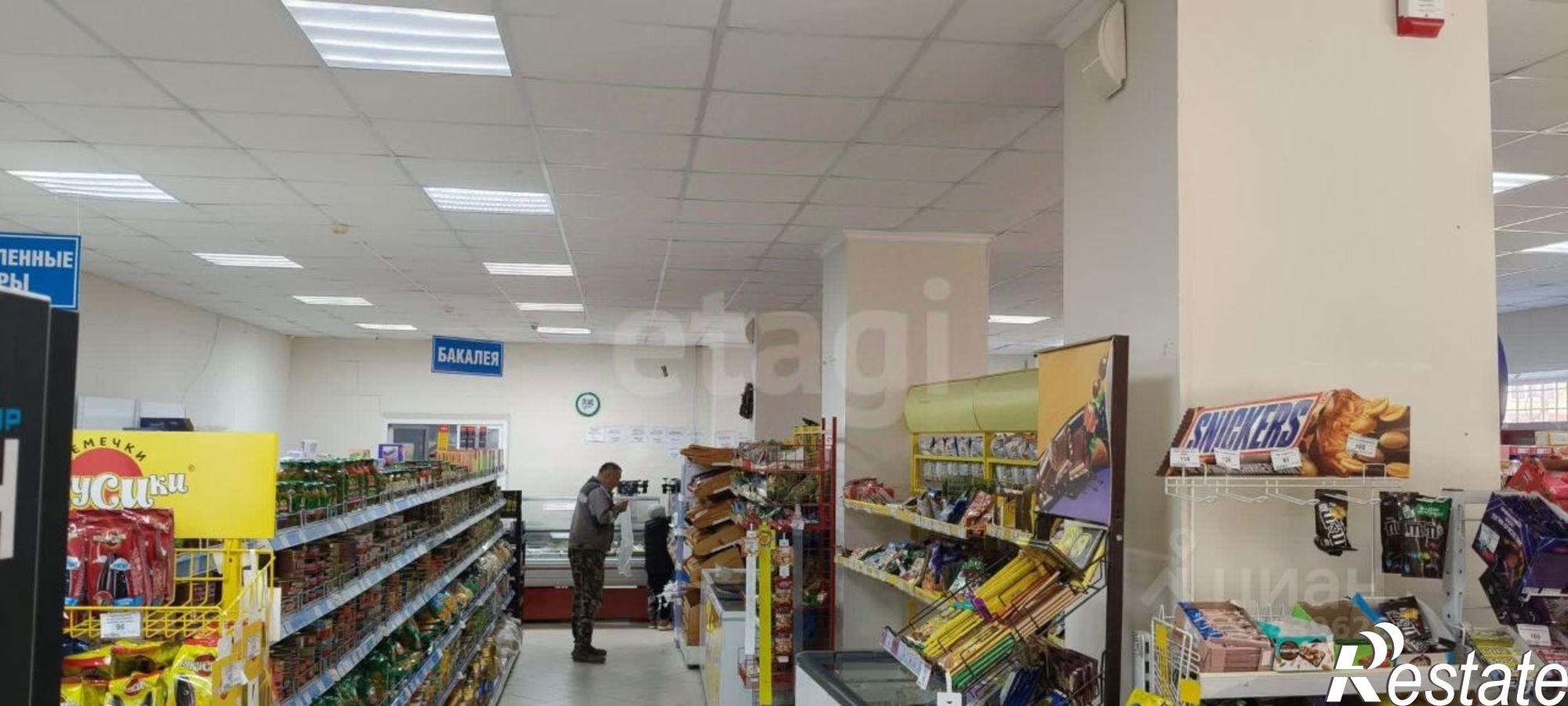 Купить торговое помещение за 30 000 000 рублей на ул Гвардейская, 11